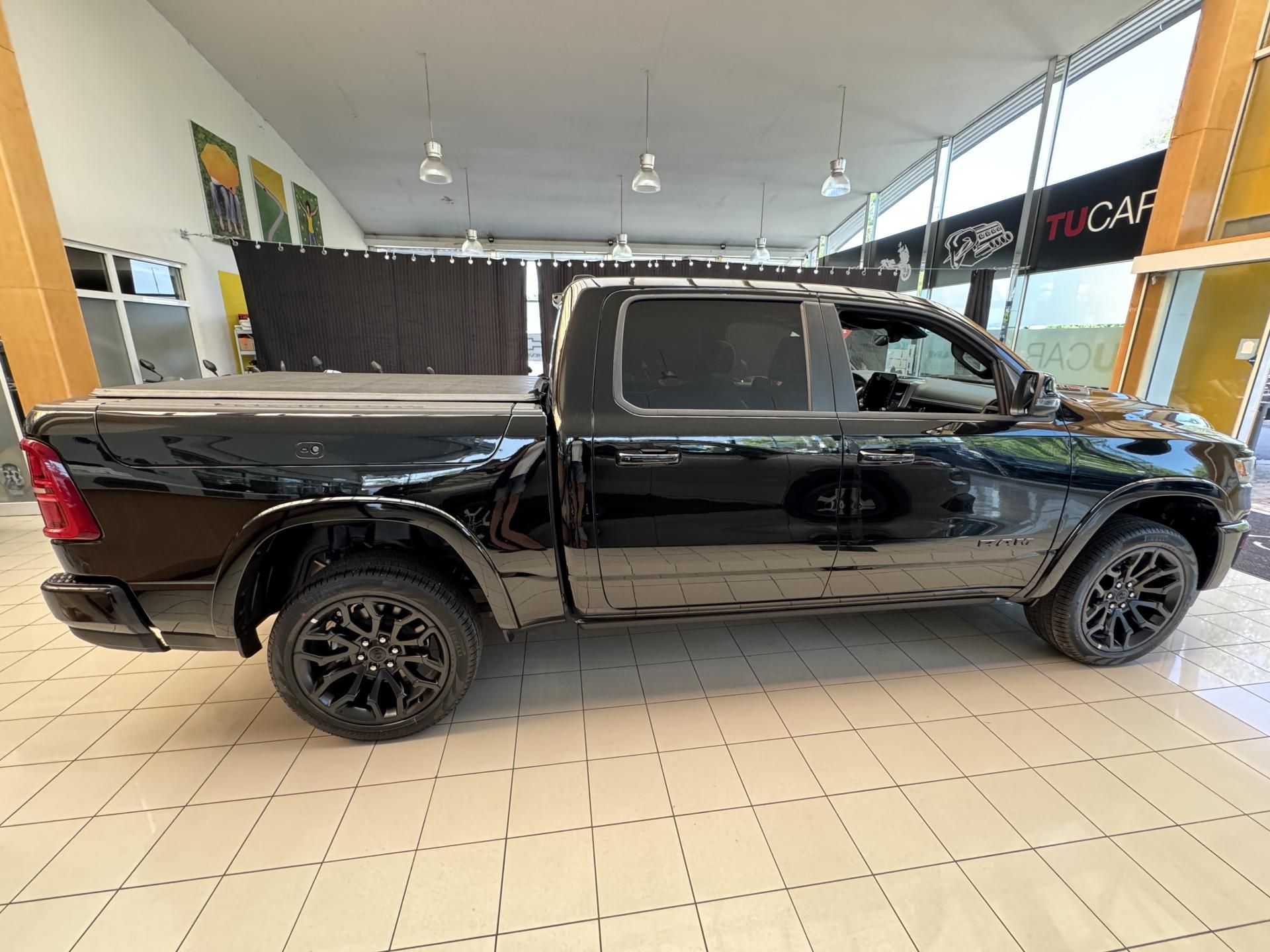 RAM 1500, Limited 3,0 I6 550HP - fotka 6