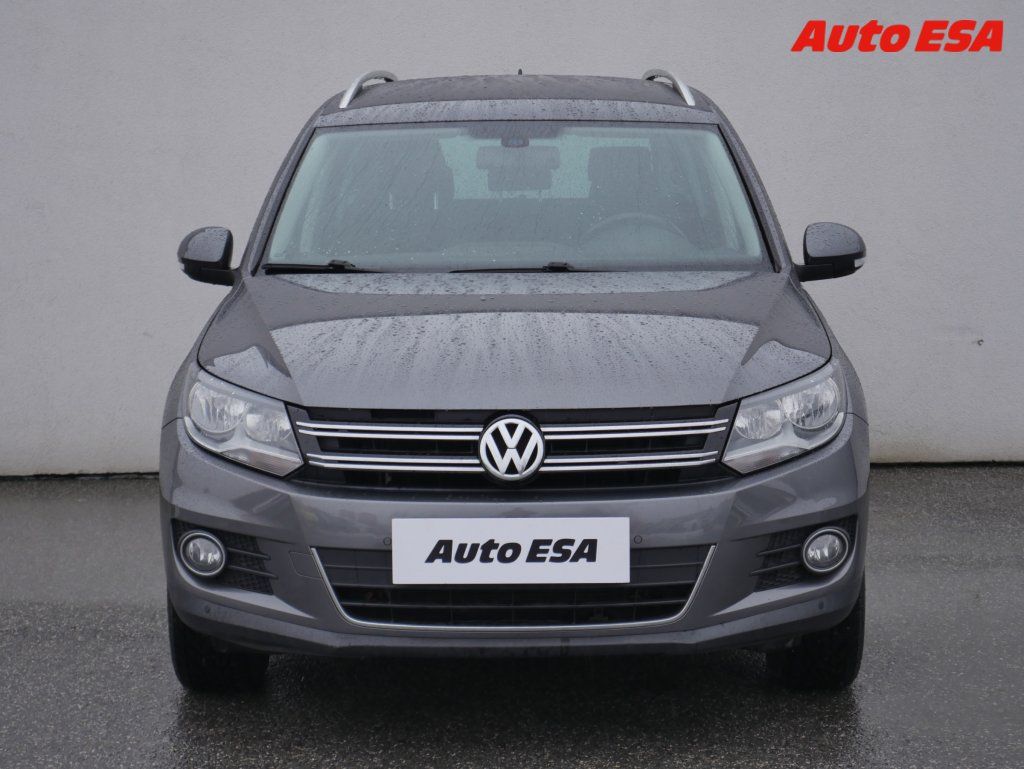 Volkswagen Tiguan, 2.0TDi 4x4,DSG,park.asist - fotka 2