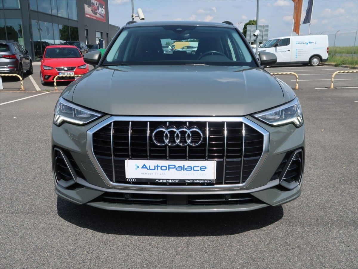 Audi Q3, 2,0 TDI S-Line ČR 1.maj ZÁRUKA - fotka 4