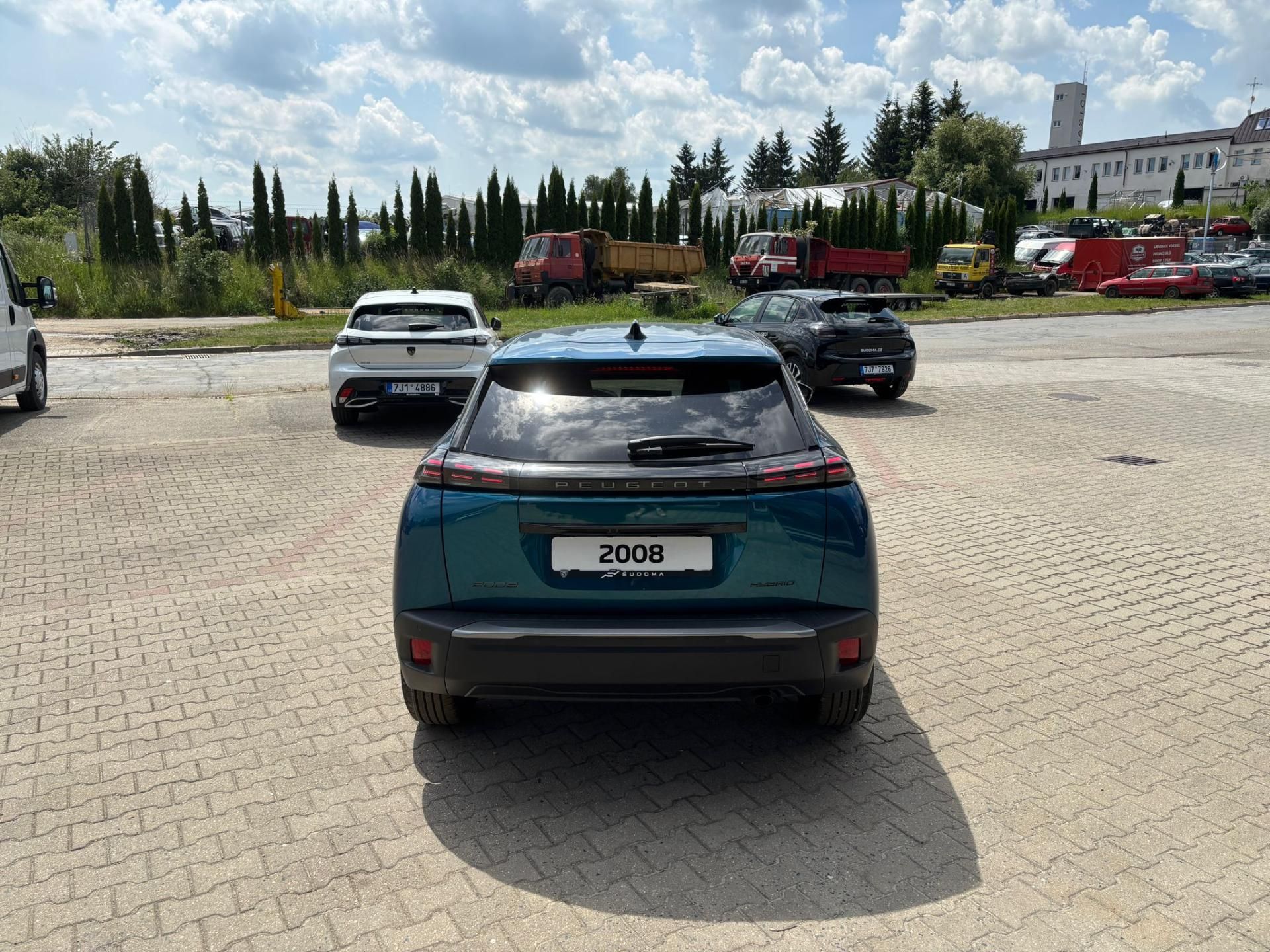 Peugeot 2008, BUSINESS Hybrid 110 e-DCS - fotka 6