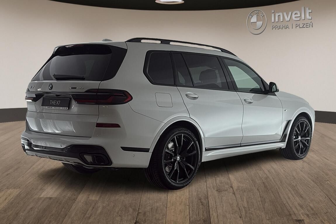 BMW X7, xDrive40d - fotka 3