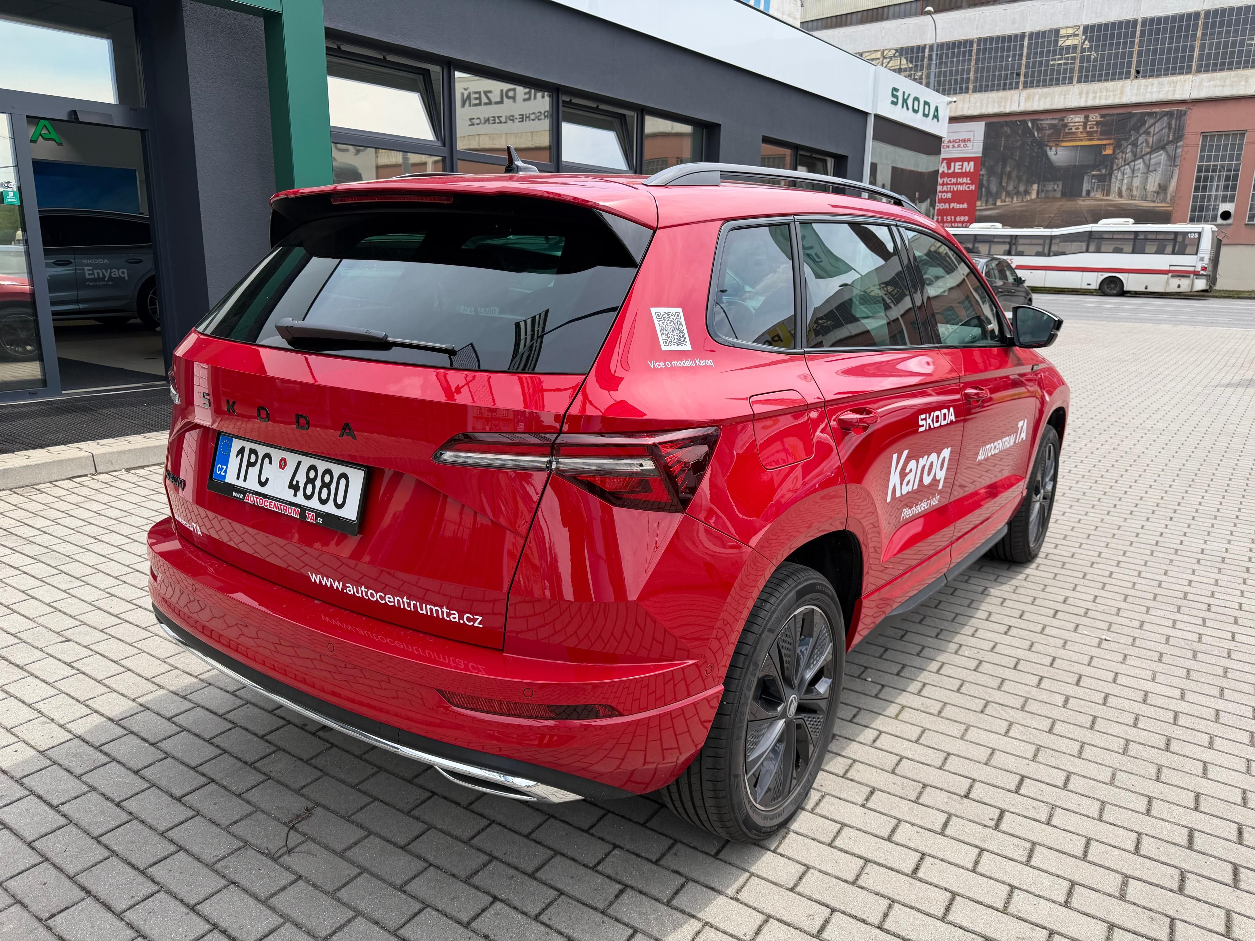 Škoda Karoq, Sportline 1.5 TSI 110 kW DSG - fotka 4
