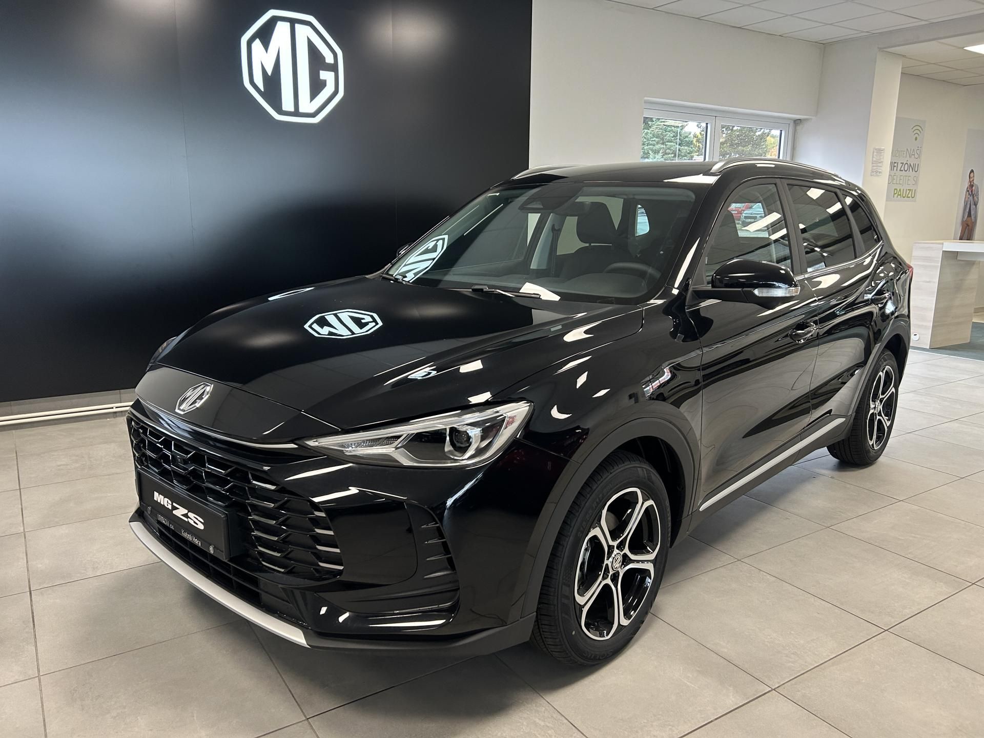 MG ZS, 1,5 HEV 145kW Emotion