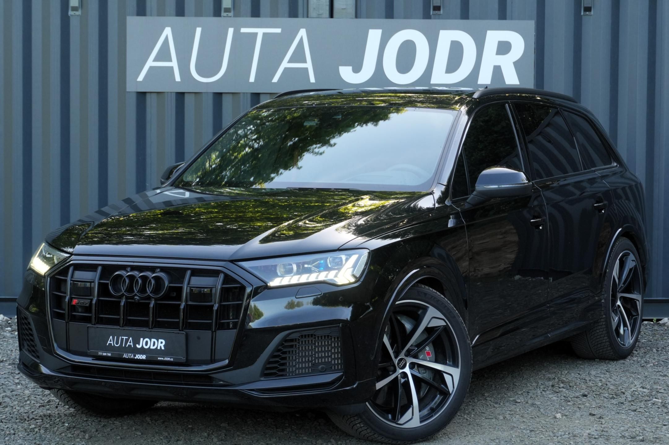 Audi SQ7, 4.0 TFSI, Ceramic, 7 míst, B&O