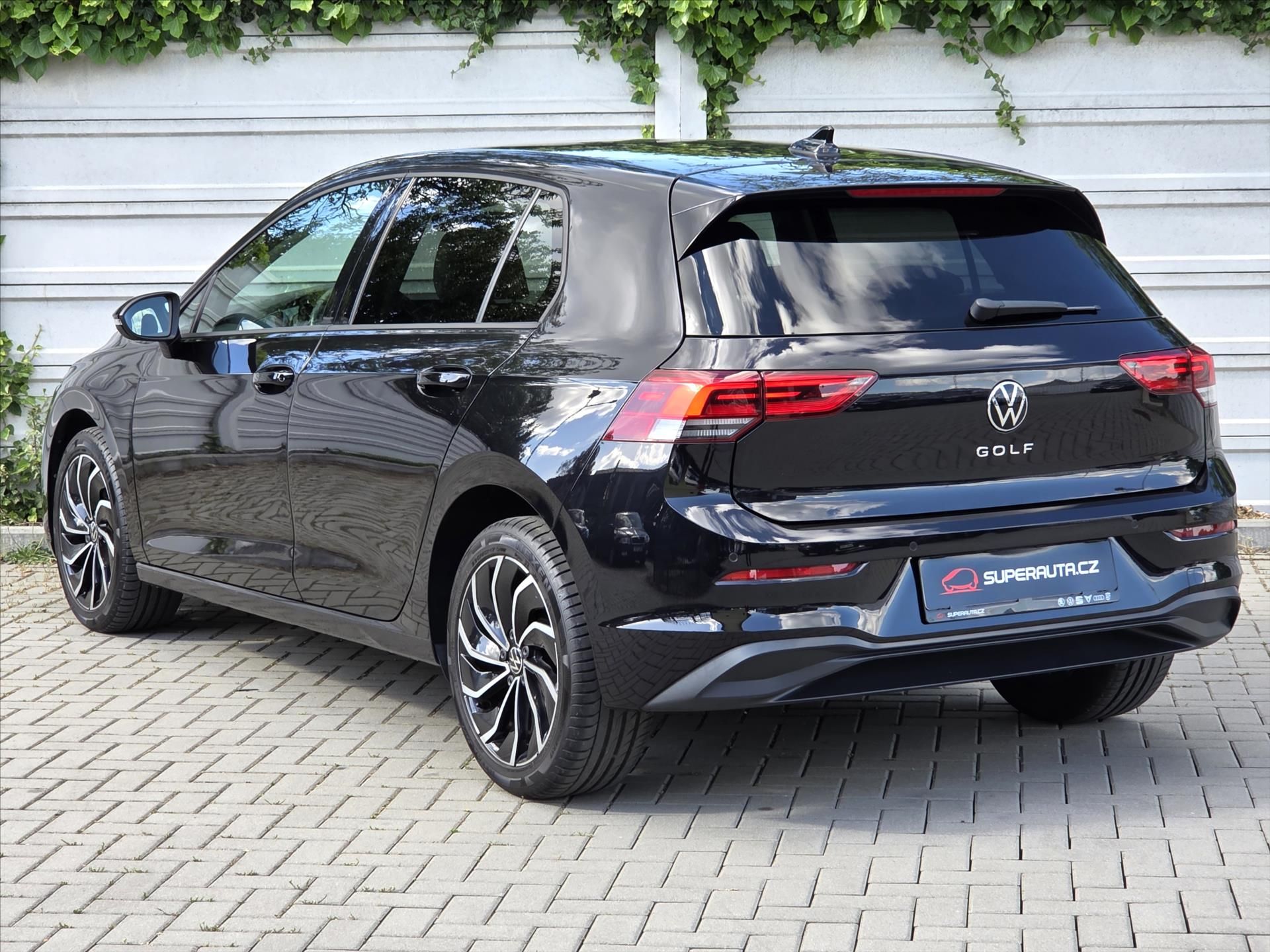 Volkswagen Golf, 1,5 TSi 96kW Life Tov.Záruka Č - fotka 4
