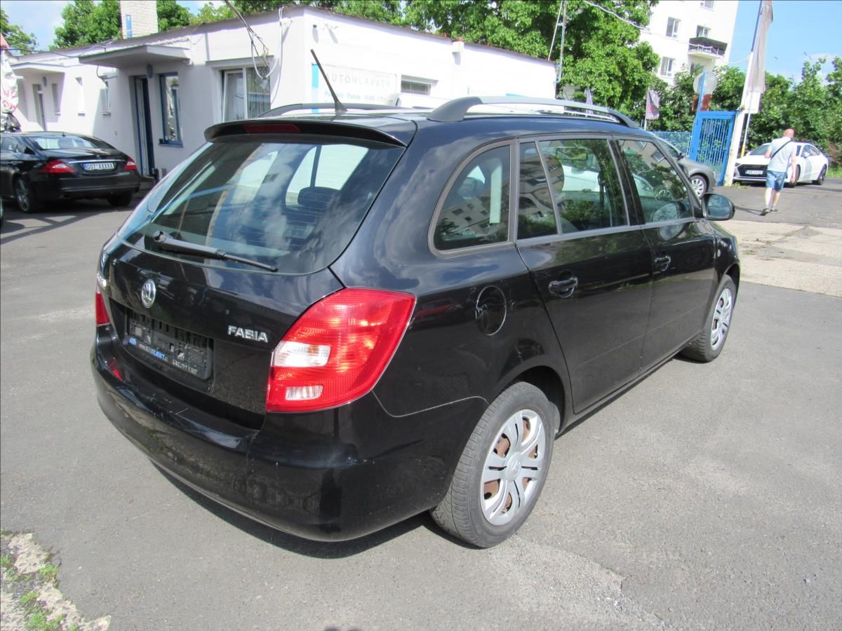 Škoda Fabia, 1,2 TSi 63kW Combi - fotka 6