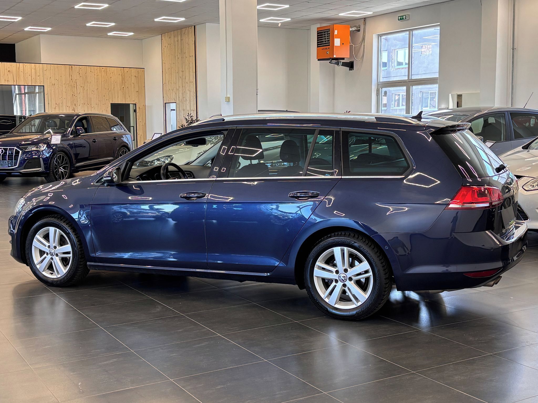 Volkswagen Golf, 2.0TDI, 110kW, rok 2015, 4x4 - fotka 4