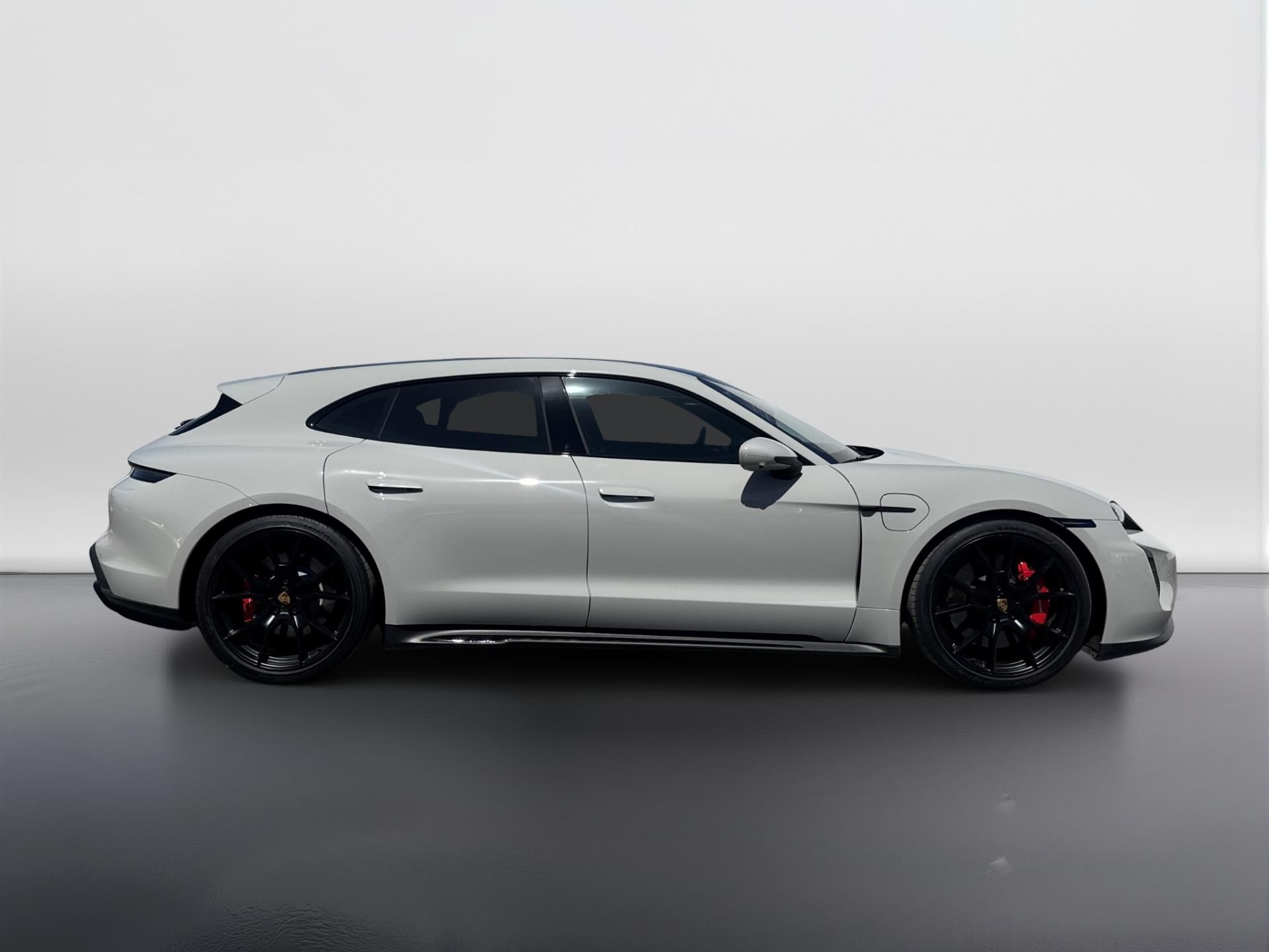 Porsche Taycan, GTS - fotka 6