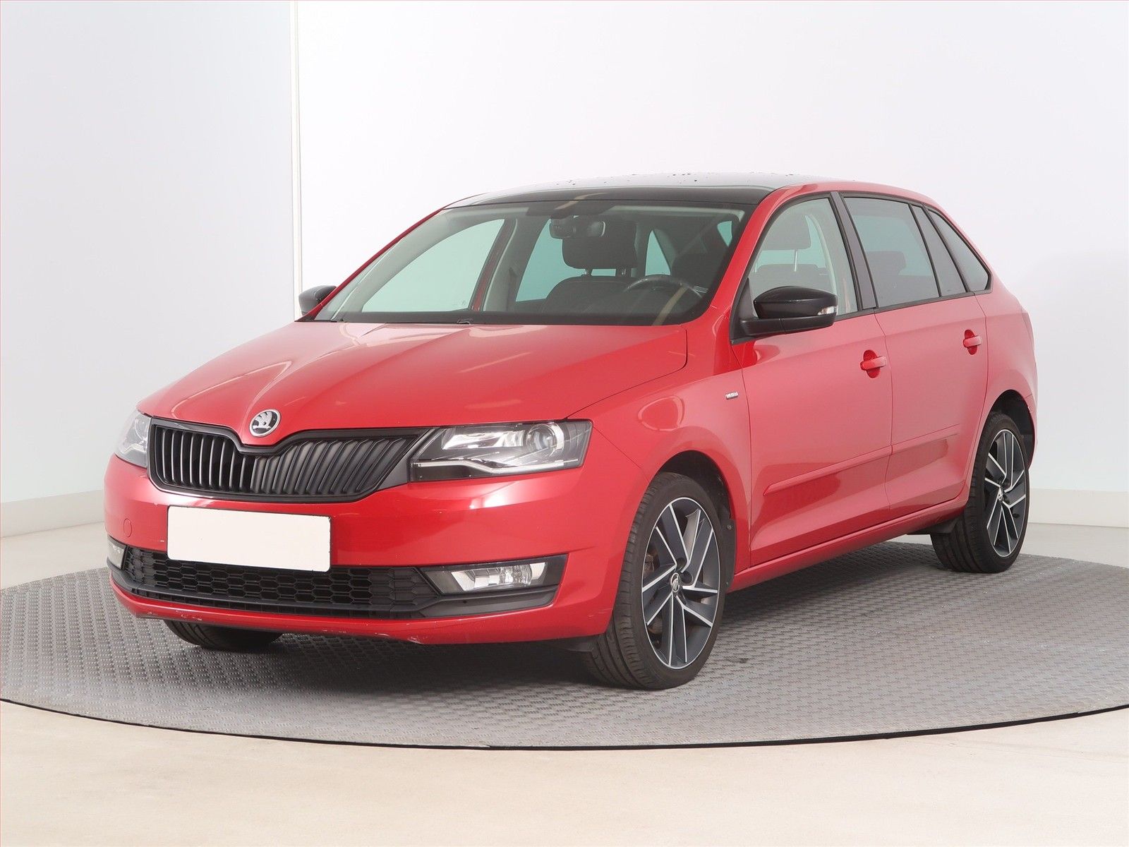 Škoda Rapid, 1.0 TSI, Automat, Navi - fotka 2