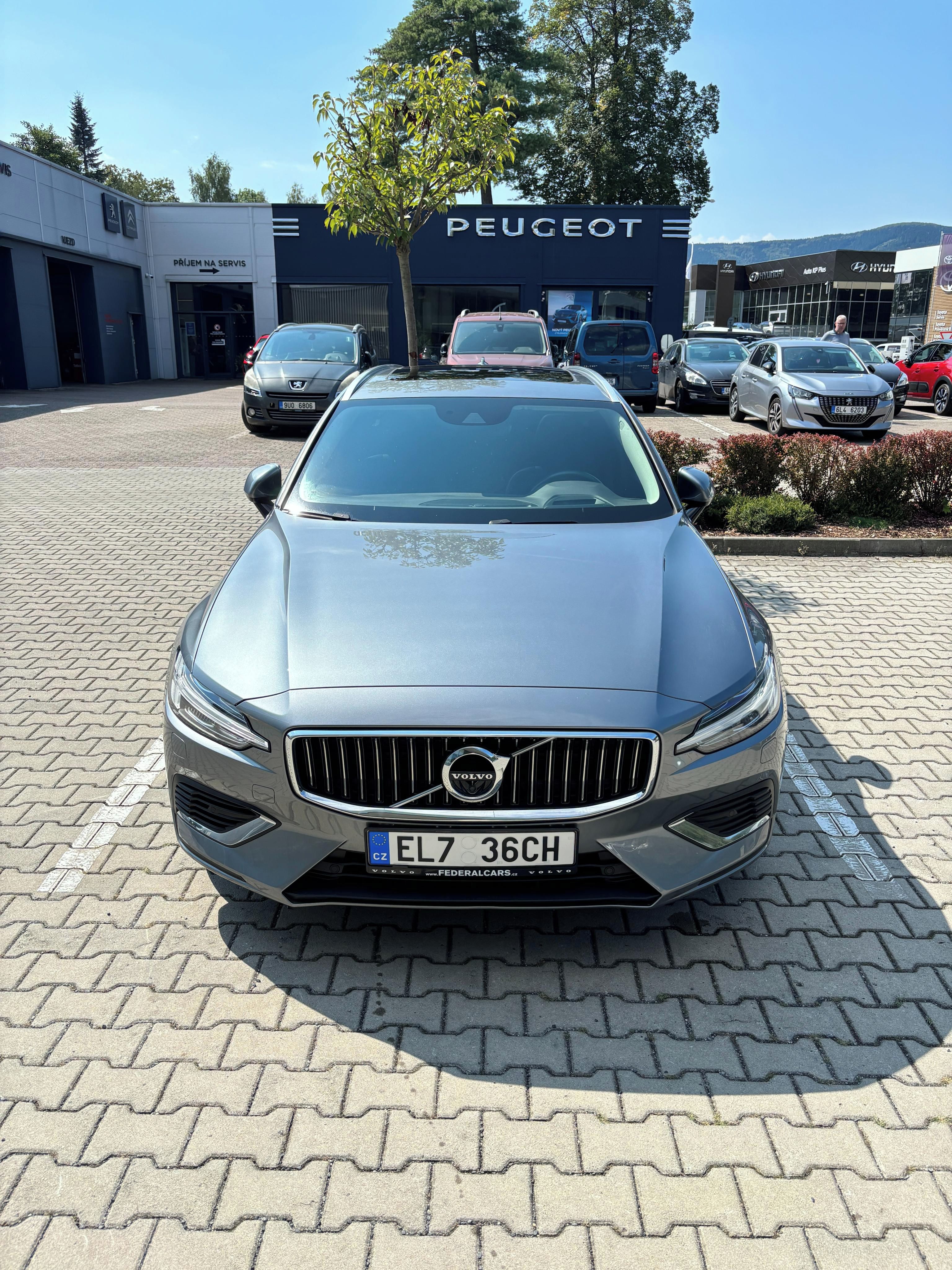 Volvo V60, T6 AWD Recharge DPH-V ZÁRUCE - fotka 2