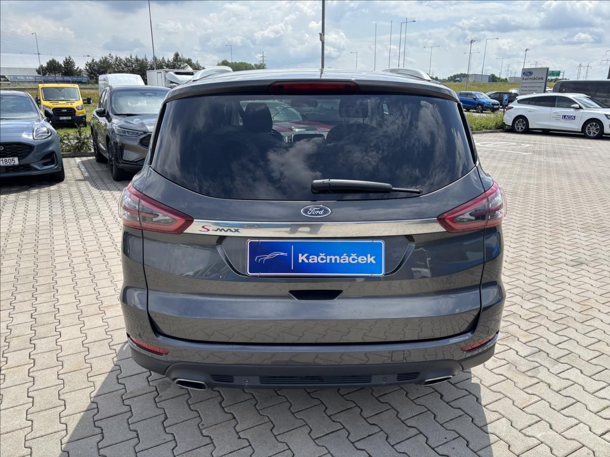 Ford S-MAX, 2,0 EcoBlue 132kW Titanium 4X4 - fotka 4