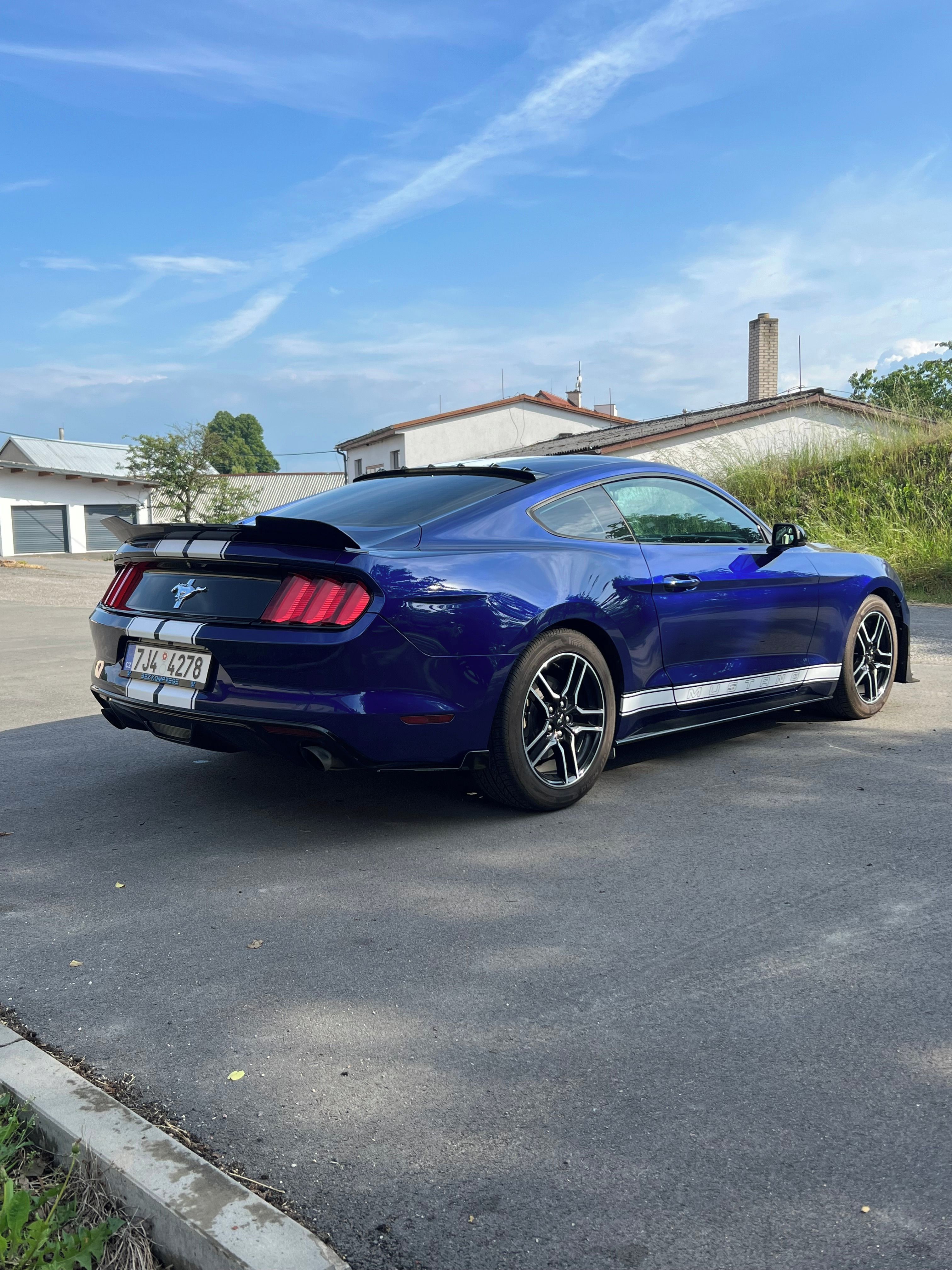 Ford Mustang, Ford mustang 3.7 - fotka 5