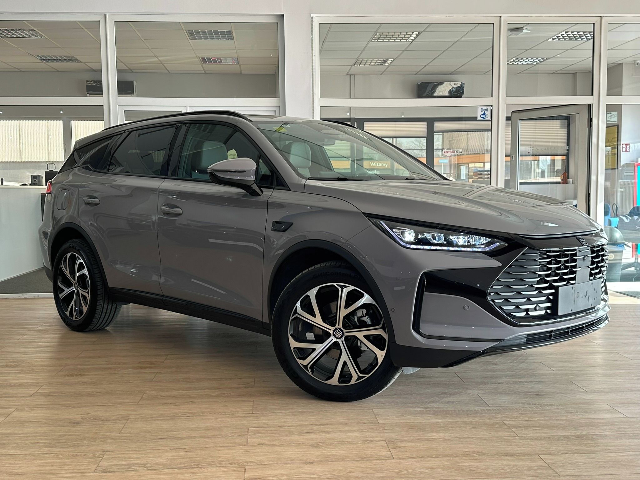 BYD Tang, BYD Tang DM-i Hybrid - fotka 3