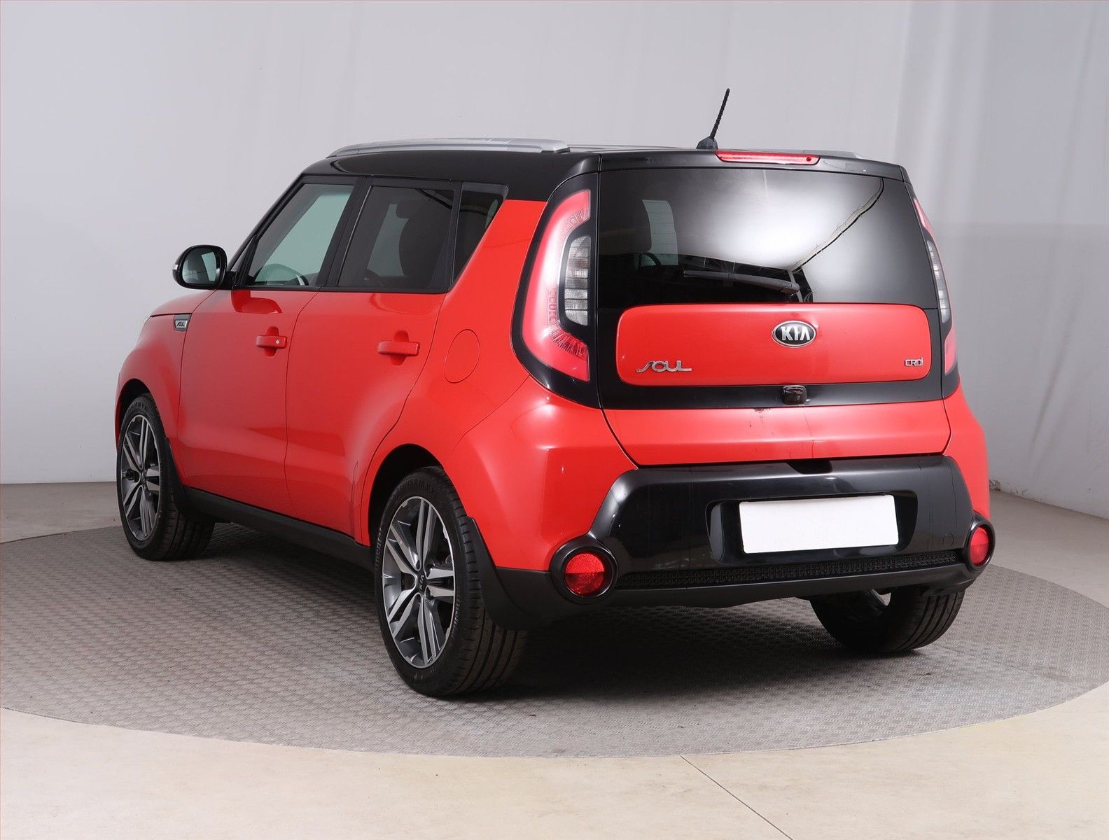 Kia Soul, 1.6 CRDI, Automatická klima - fotka 4