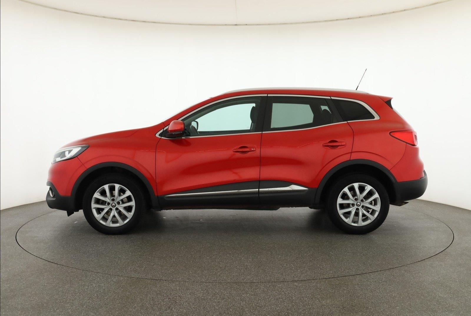 Renault Kadjar, 1.2 TCe, Navi - fotka 3