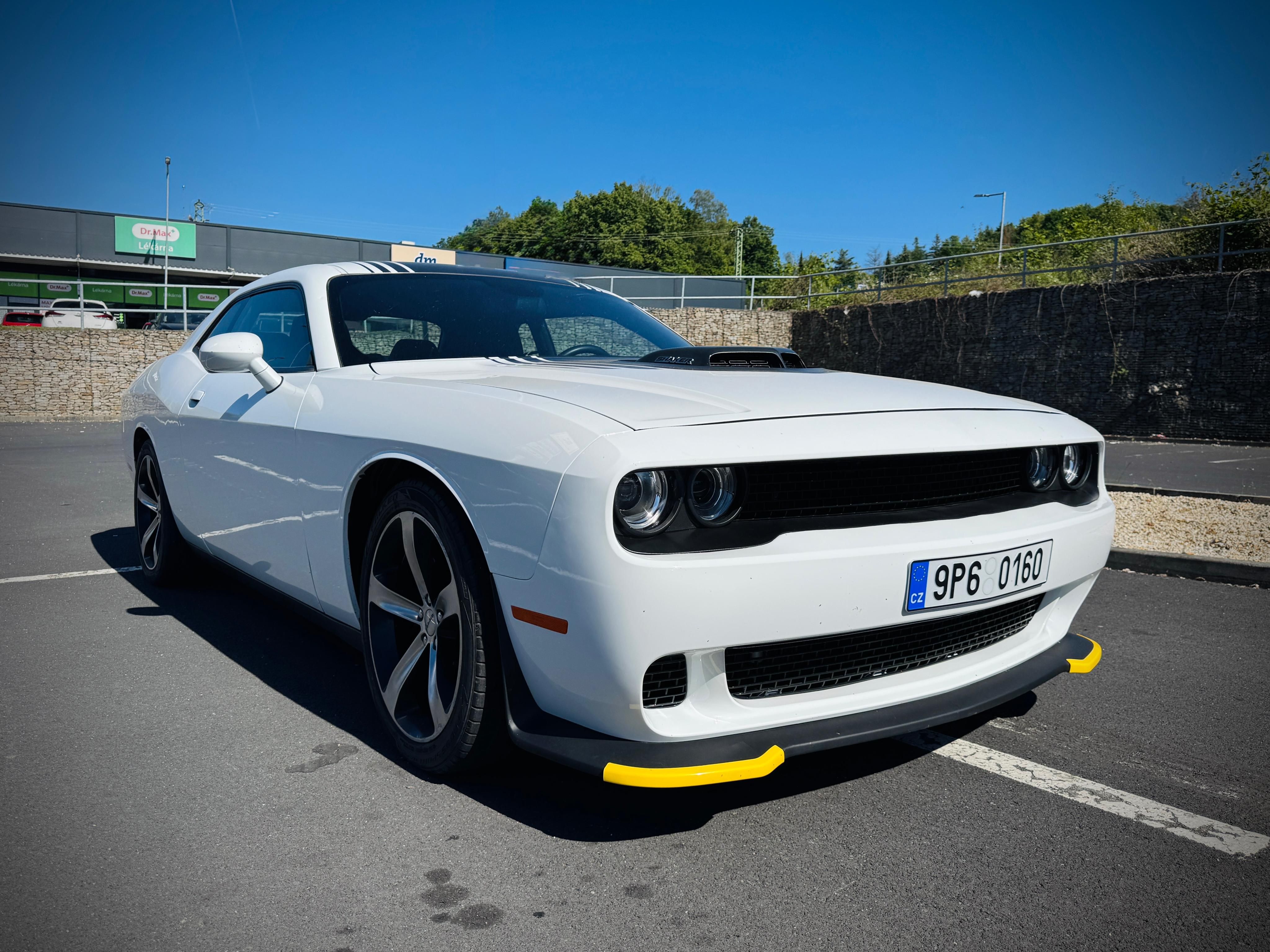 Dodge Challenger, Dodge Challenger 5.7 V8 Shaker