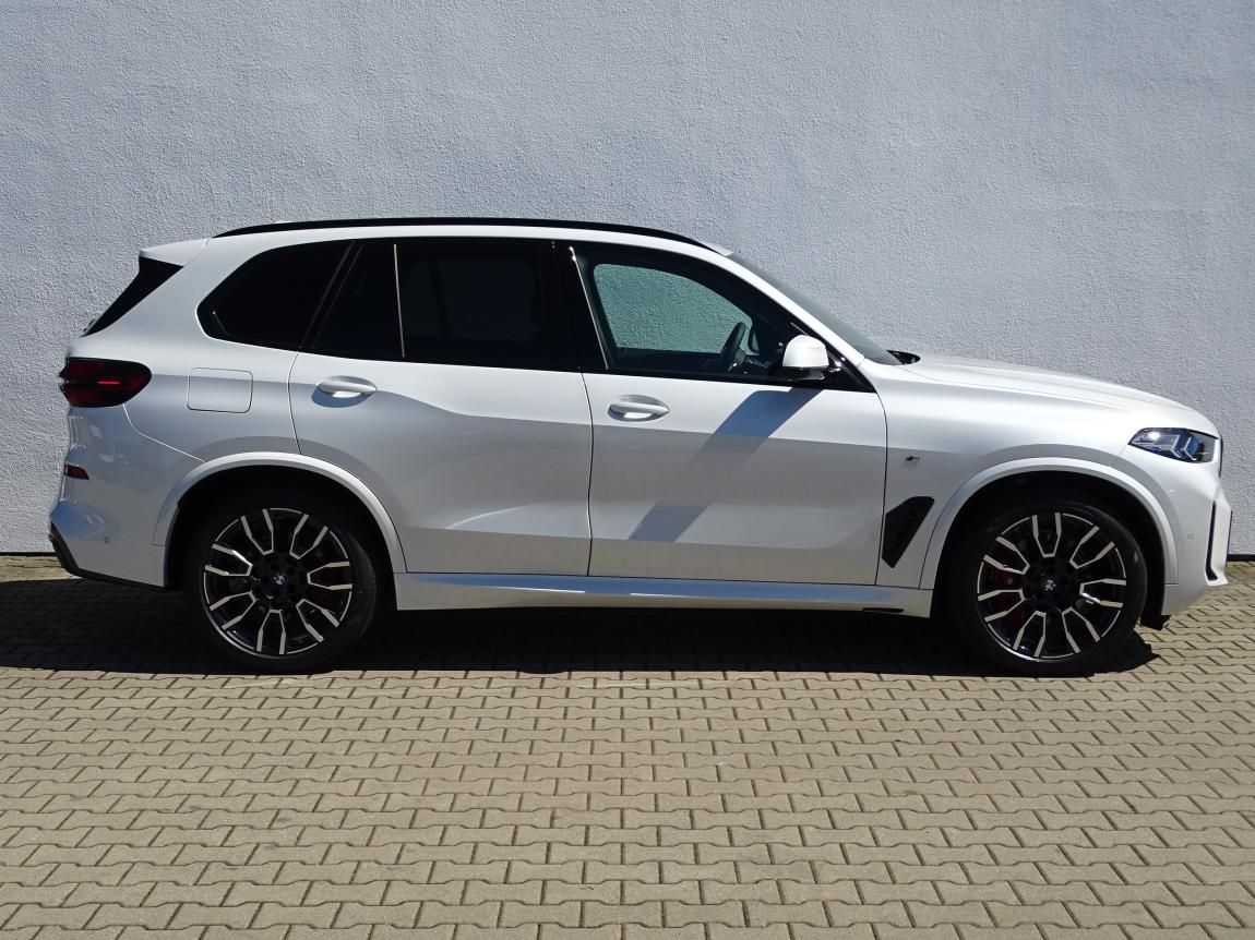 BMW X5, xDrive30d - fotka 5