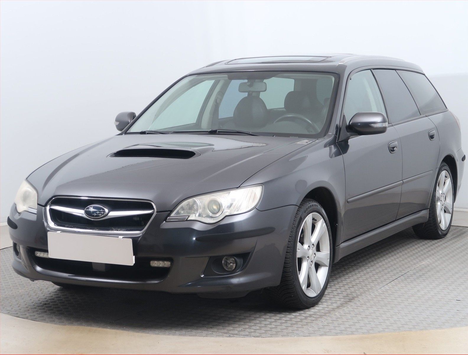 Subaru Legacy, 2.0 D, 4X4, Serv.kniha - fotka 2