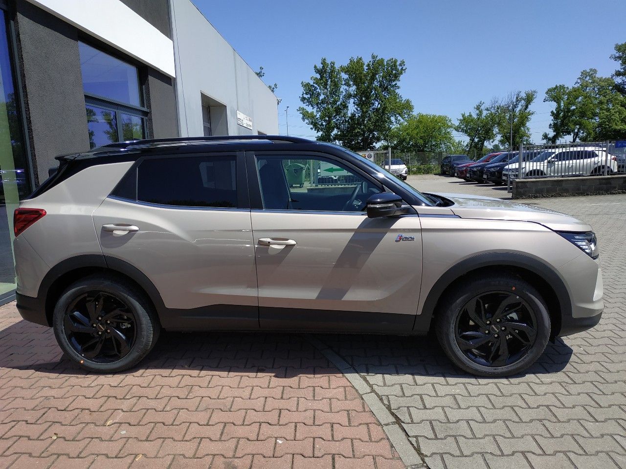 KGM Korando, 1.5T, Style+2WD,AT,SKLADEM - fotka 4