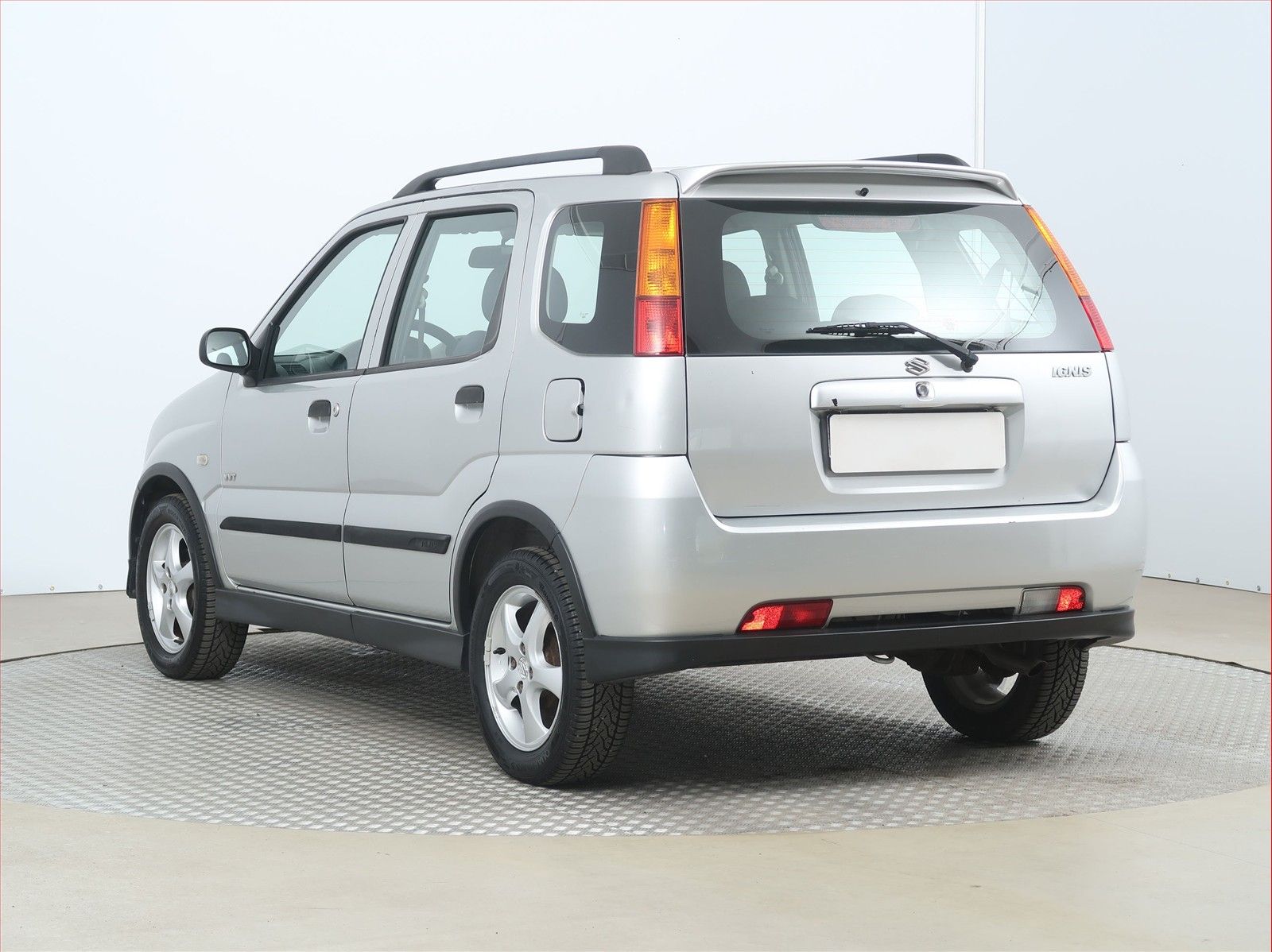Suzuki Ignis, 1.3, za skvělou cenu - fotka 4
