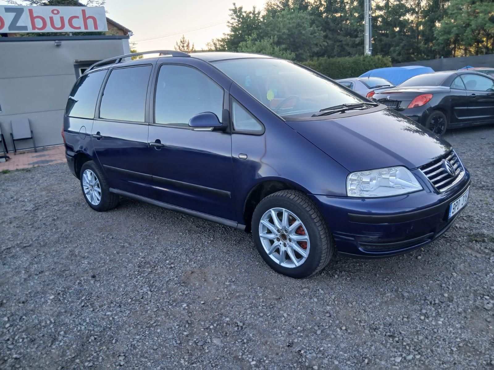 Volkswagen Sharan, 1.9 TDI, facelift, 7 sedaček - fotka 5