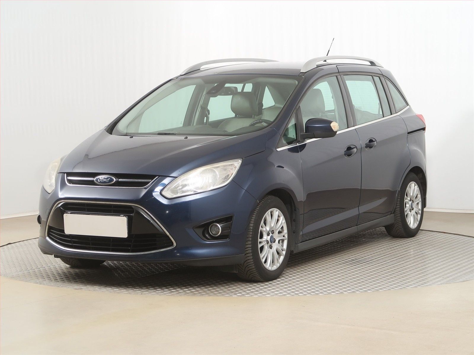 Ford Grand C-MAX, 1.6 TDCi, 7 míst - fotka 2