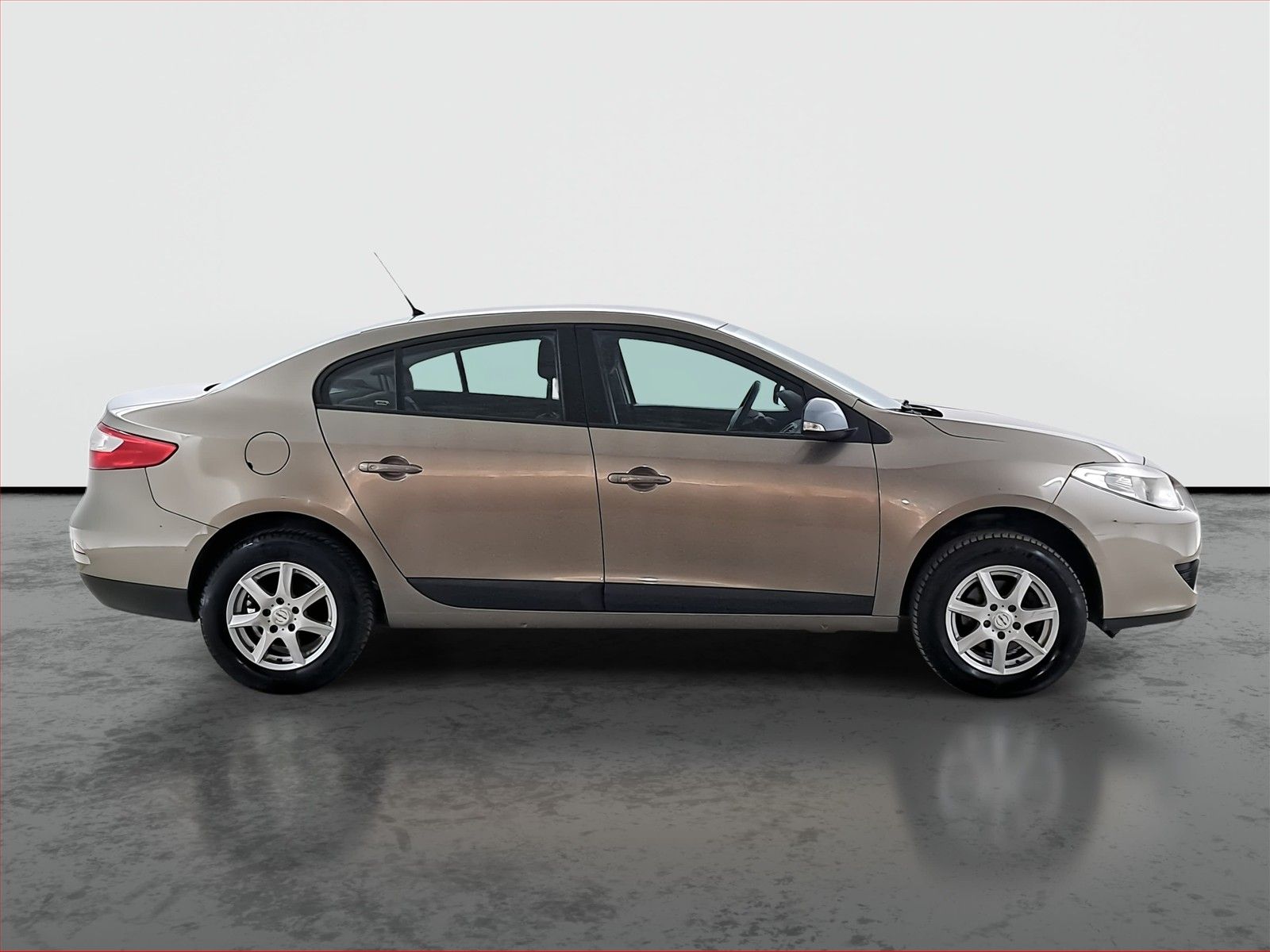 Renault Fluence, 1.6 16V, Klima, Tempomat - fotka 6