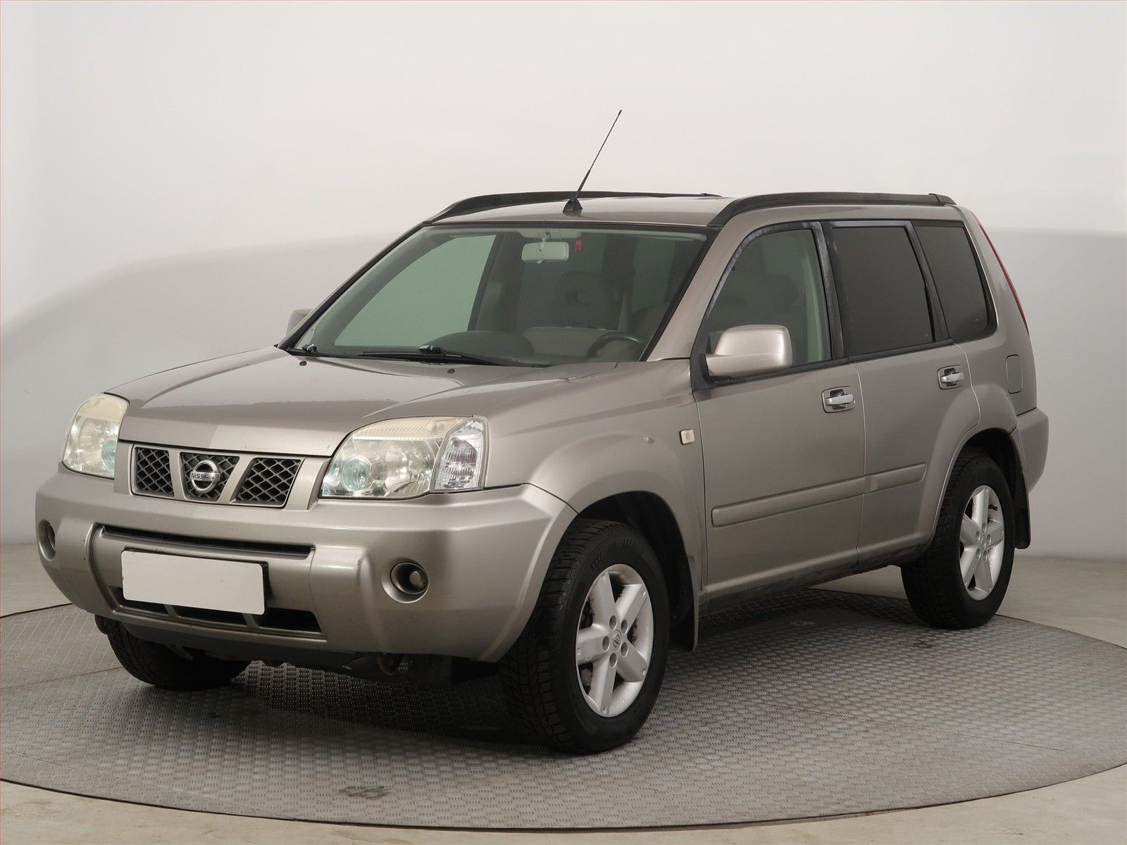 Nissan X-Trail, 2.2 dCi, 4X4, Tažné - fotka 2