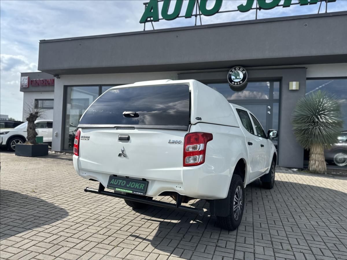 Mitsubishi L200, 2,4 Di-D 113kW 4WD  AC DOUBLE - fotka 5
