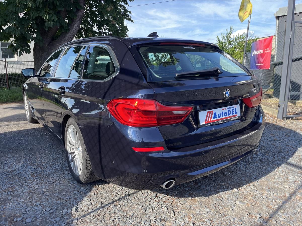 BMW Řada 5, 2,0 d 140kW  Navi,LED,Kamera - fotka 4