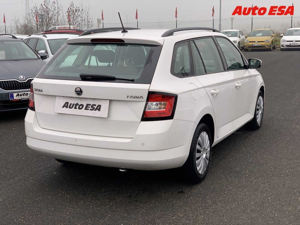 Škoda Fabia, 1.4 TDi,ScoutLine - fotka 6