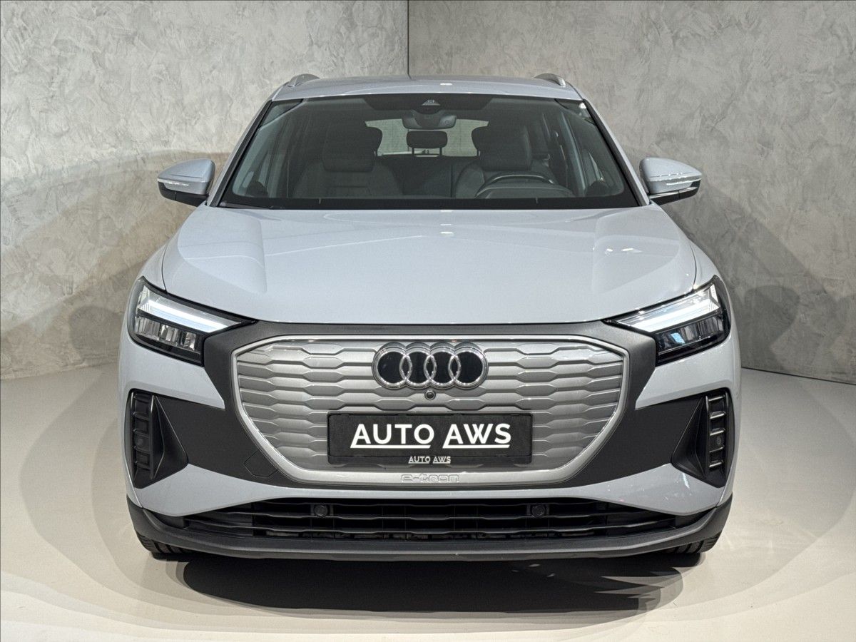 Audi Q4 e-tron, 35 125kW LED Kessy PDC - fotka 3