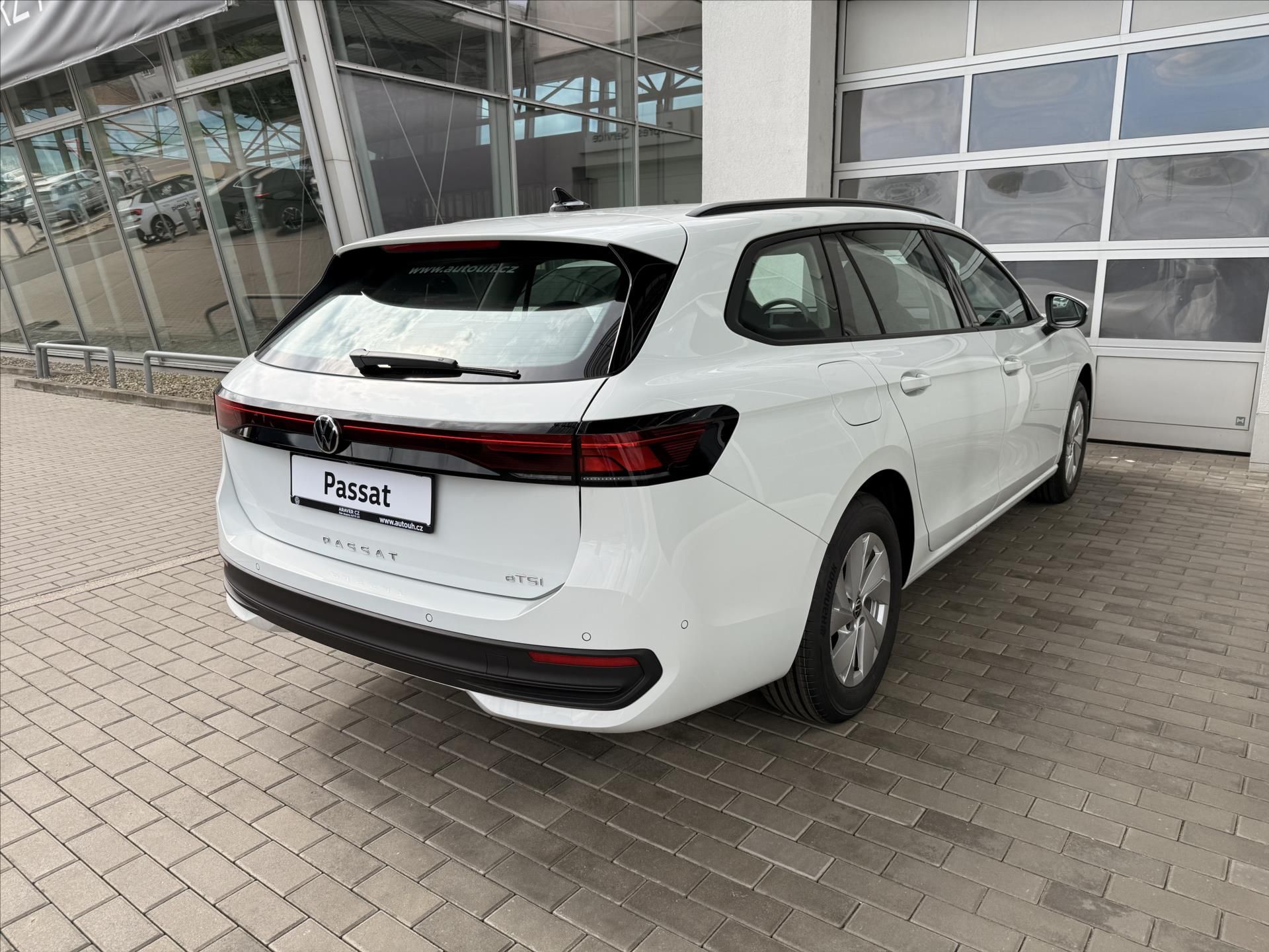 Volkswagen Passat, 1,5 eTSI 110 kW mHEV - fotka 5