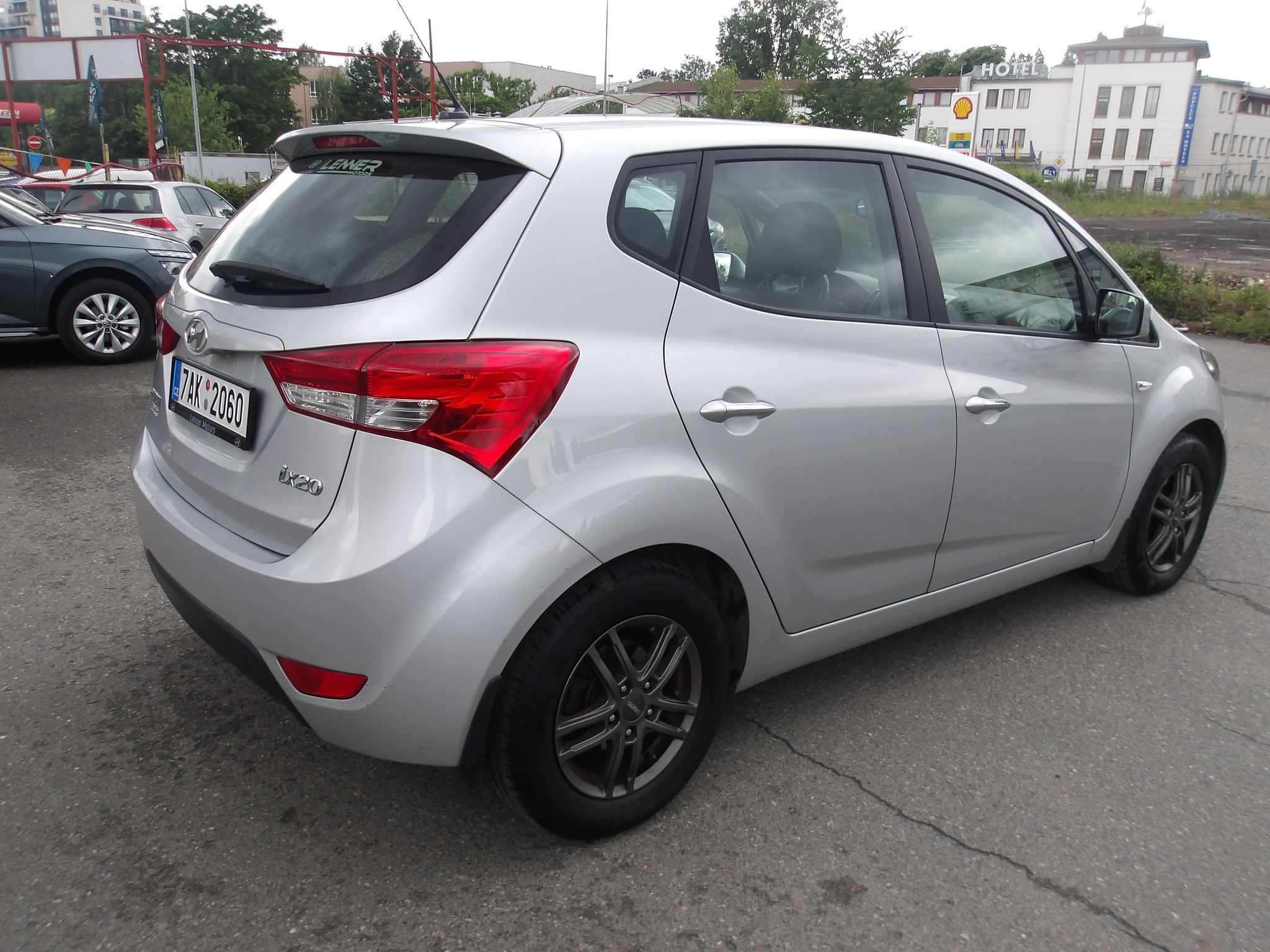 Hyundai ix20, 1,6i 91kW NAJ.56000km !!! 1.MA - fotka 4