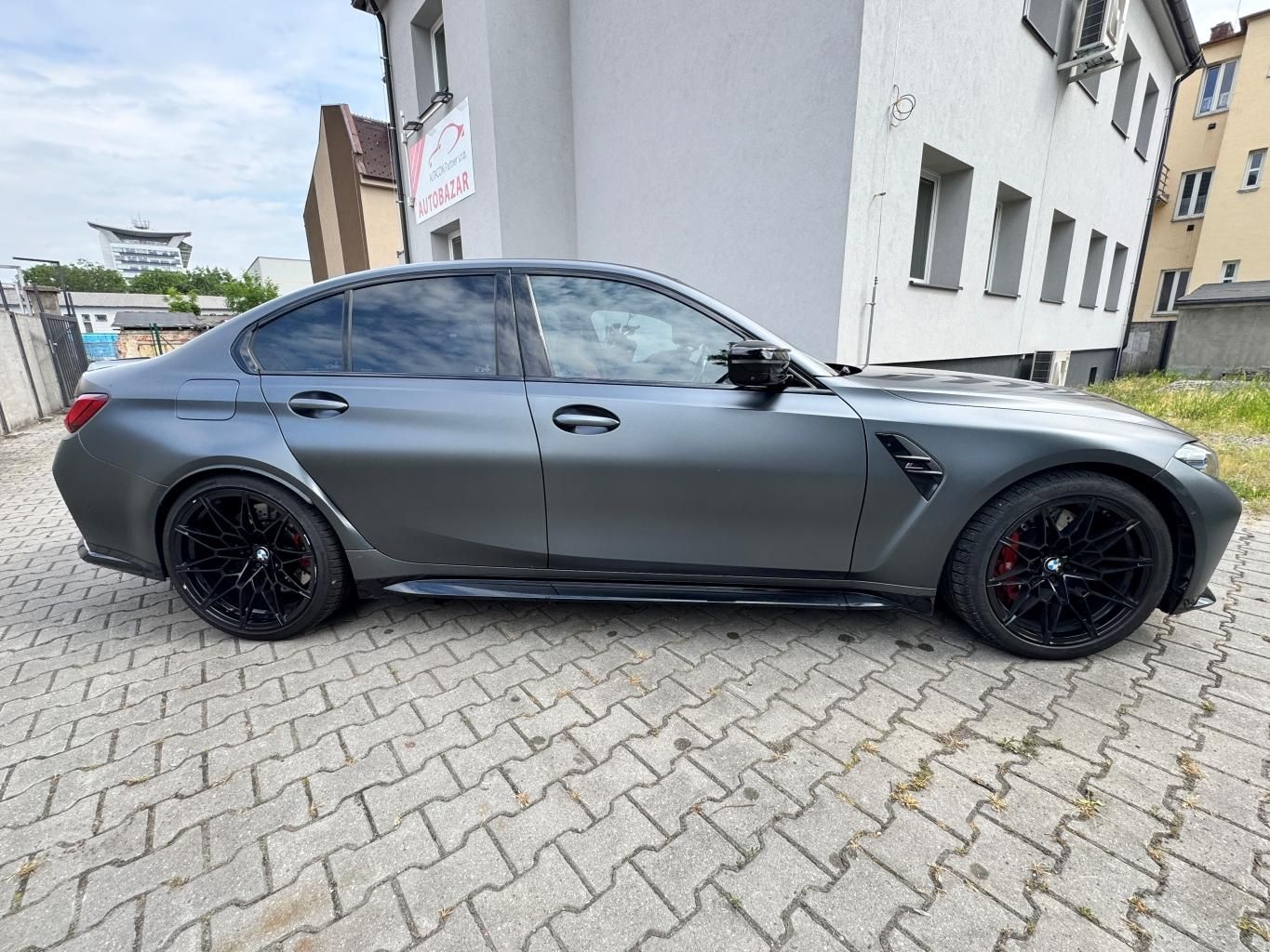 BMW M3, Competition M xDrive Limousine - fotka 4