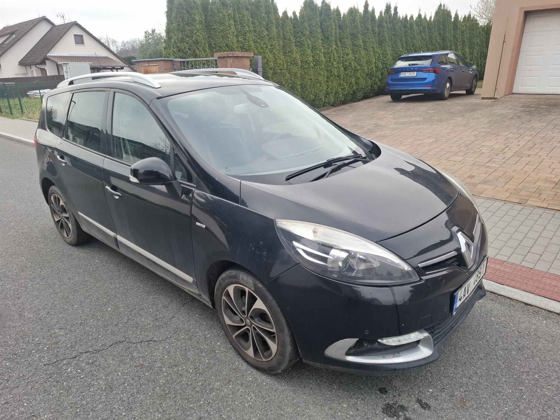 Renault Grand Scénic, 1.2 TCI,9+7kW,navi,led,CZ - fotka 5