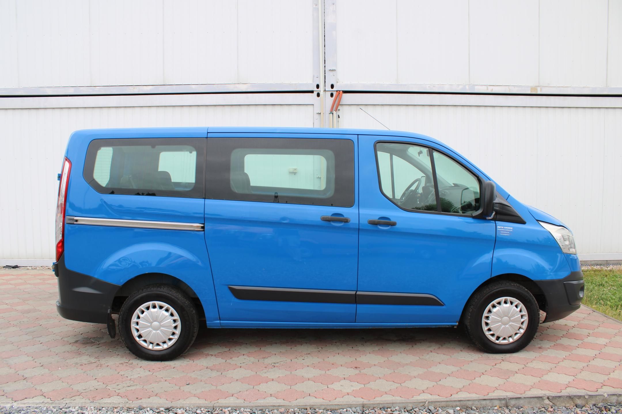 Ford Transit Custom, 310 2,2TDCI 9míst L1H1+klima - fotka 3