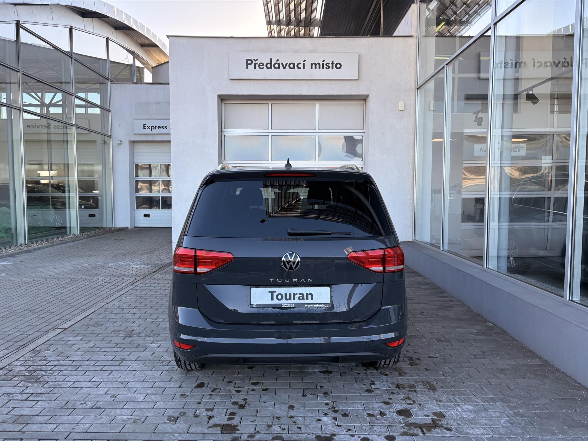 Volkswagen Touran, 1,5 TSI EVO2 6G  CL - fotka 6