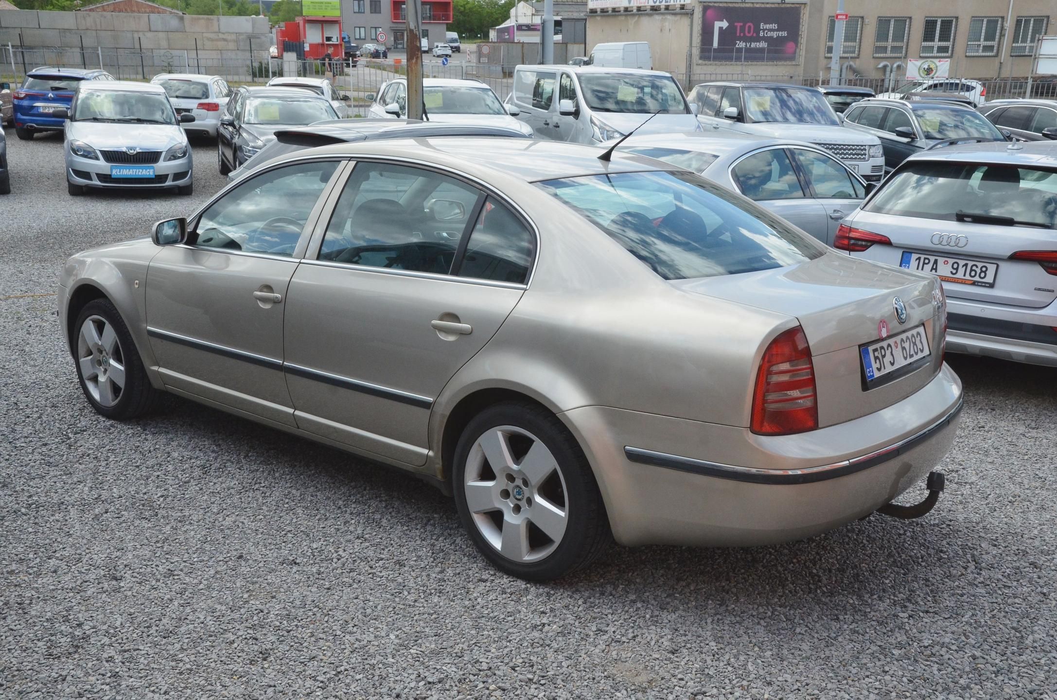 Škoda Superb, 2.5 TDi V6 / ČR / STK 04/2028 - fotka 4