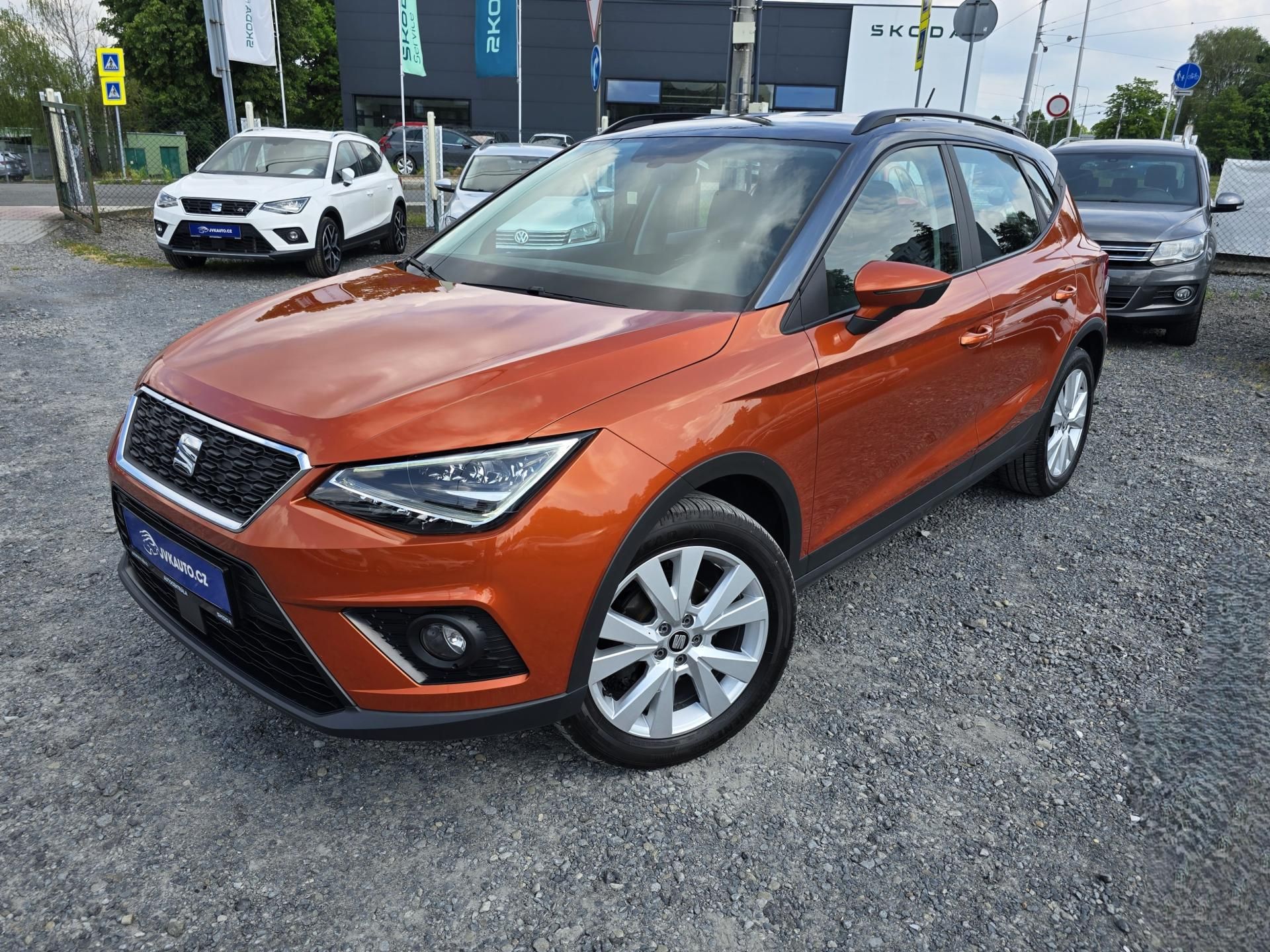 Seat Arona, DSG TSI FULL LED NAVI 1Majitel - fotka 2