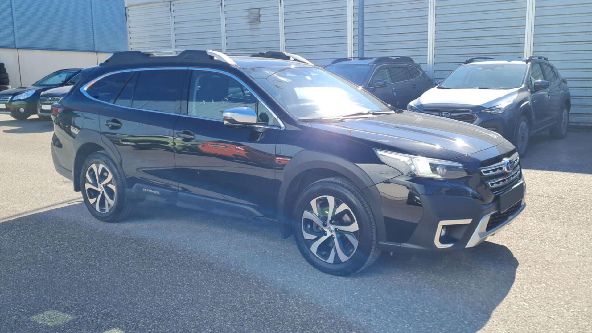 Subaru Outback, 2.5i 4WD Touring + tažné - fotka 3