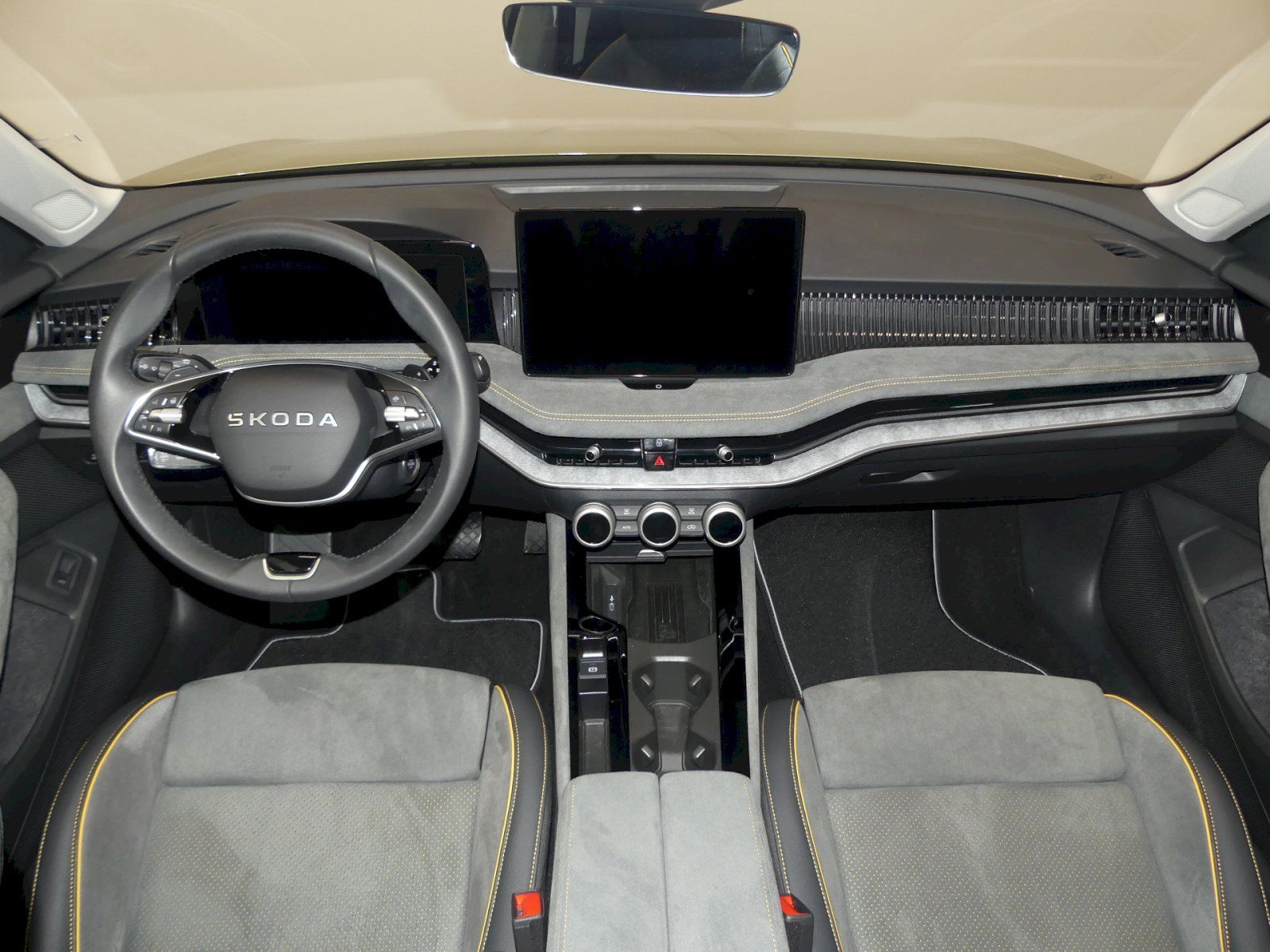 Škoda Superb, Selection DSG 1.5TSI 110kW - fotka 5