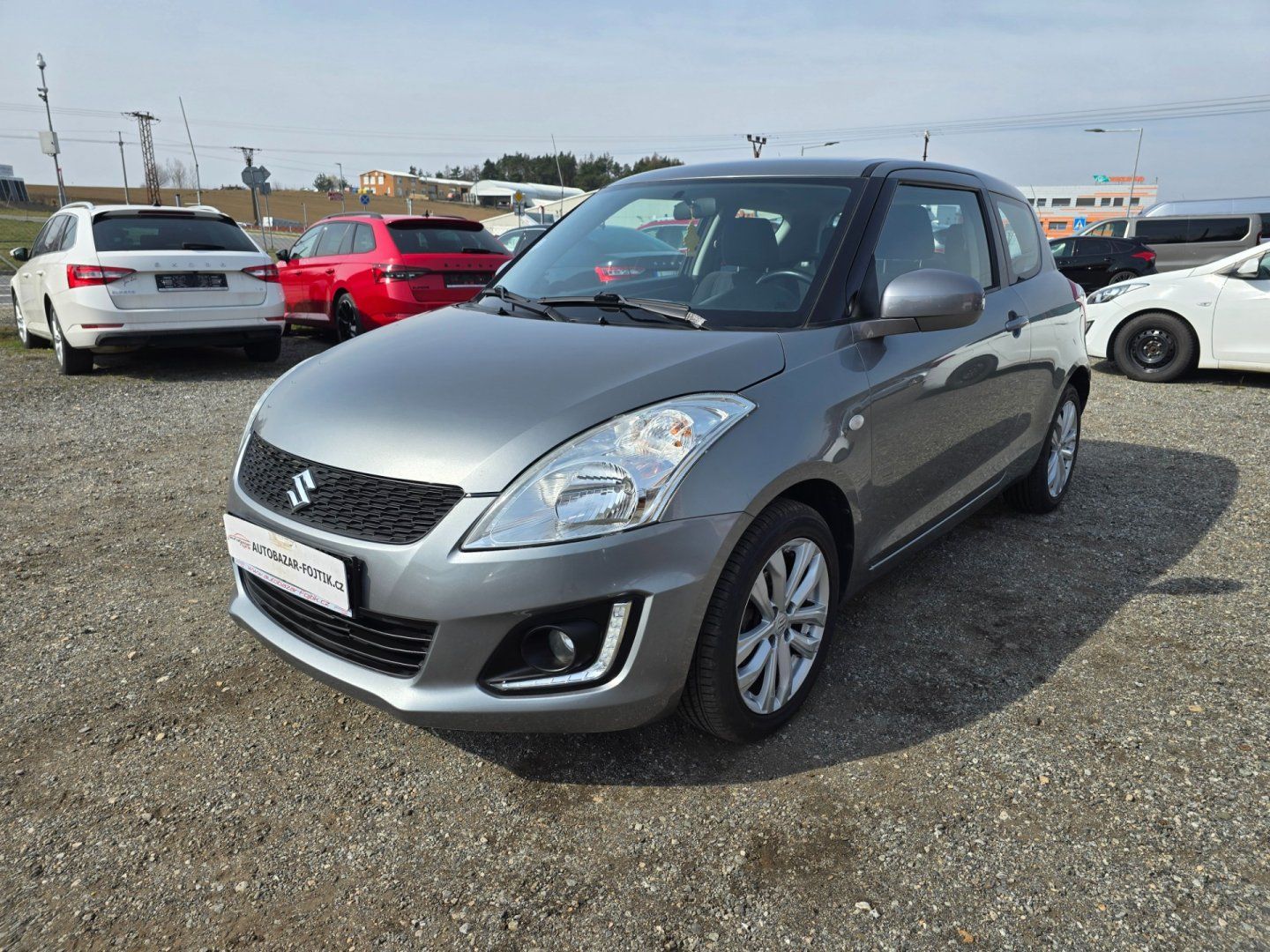 Suzuki Swift, 1.2 VVT 69KW klima,bez koroze - fotka 3