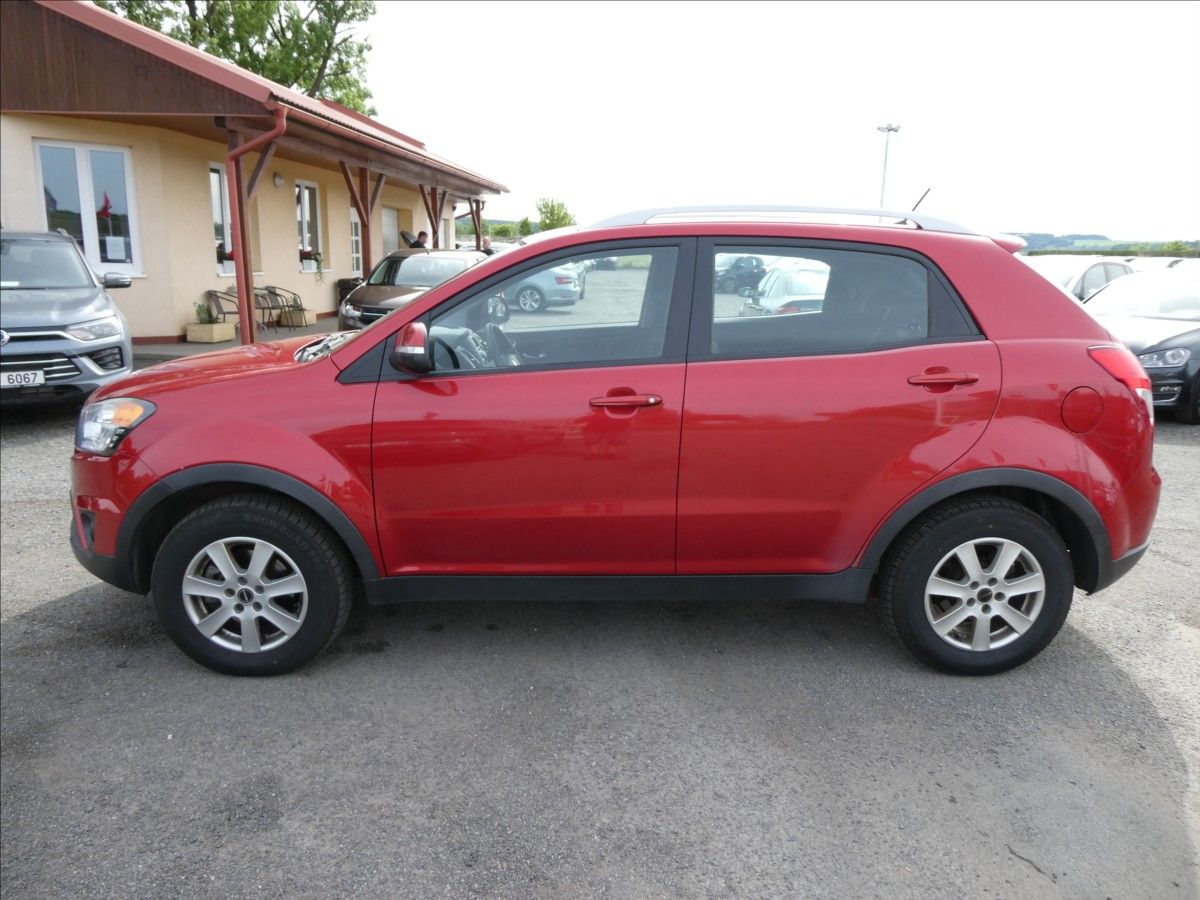 SsangYong Korando, 2,0 e-XDi 110kW 4WD,po servise - fotka 6