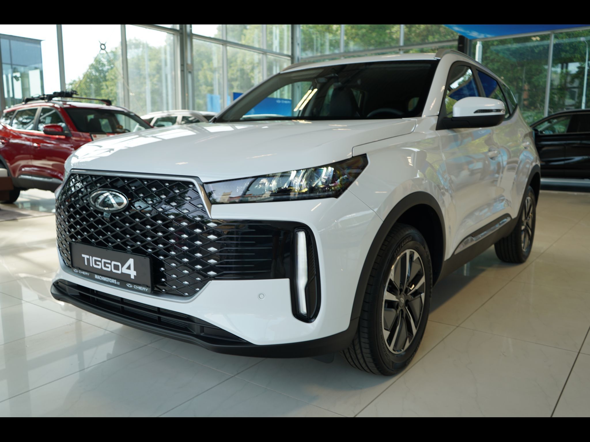 Chery Tiggo 4 HEV, UNIQUE 1.5 IDHE HEV - fotka 3