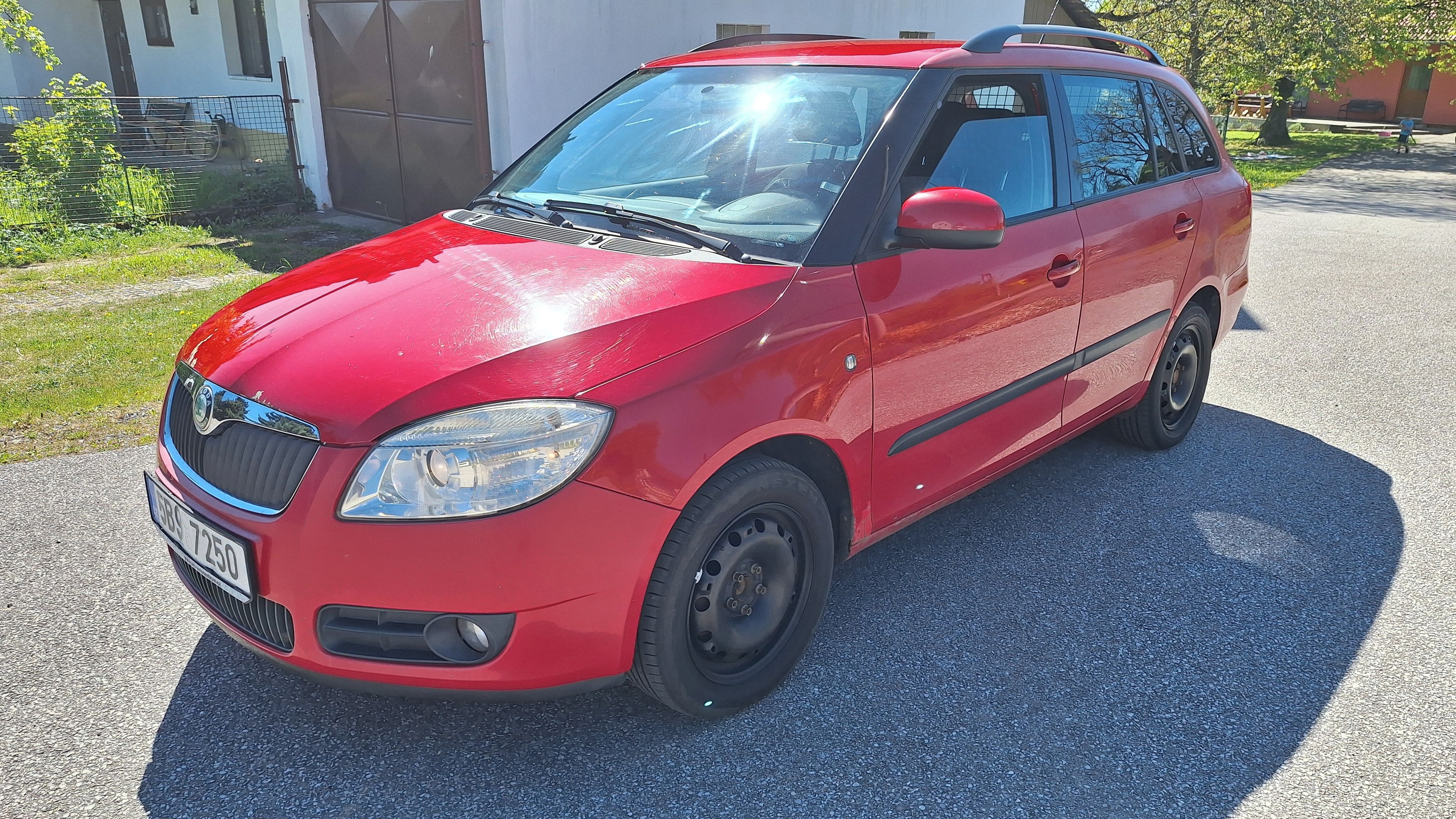Škoda Fabia, Fabia 2 combi - 1.2 HTP - fotka 2