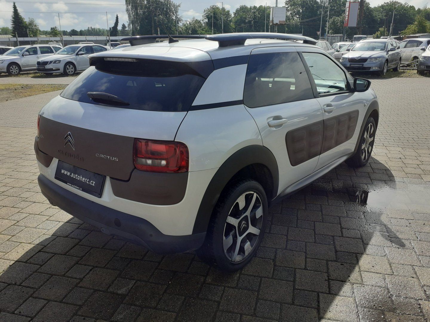Citroën C4 Cactus, 1.2 PT  KAMERA  ČR - fotka 4