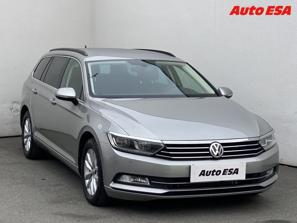 Volkswagen Passat, 2.0TDI,AT,LED,autoAC