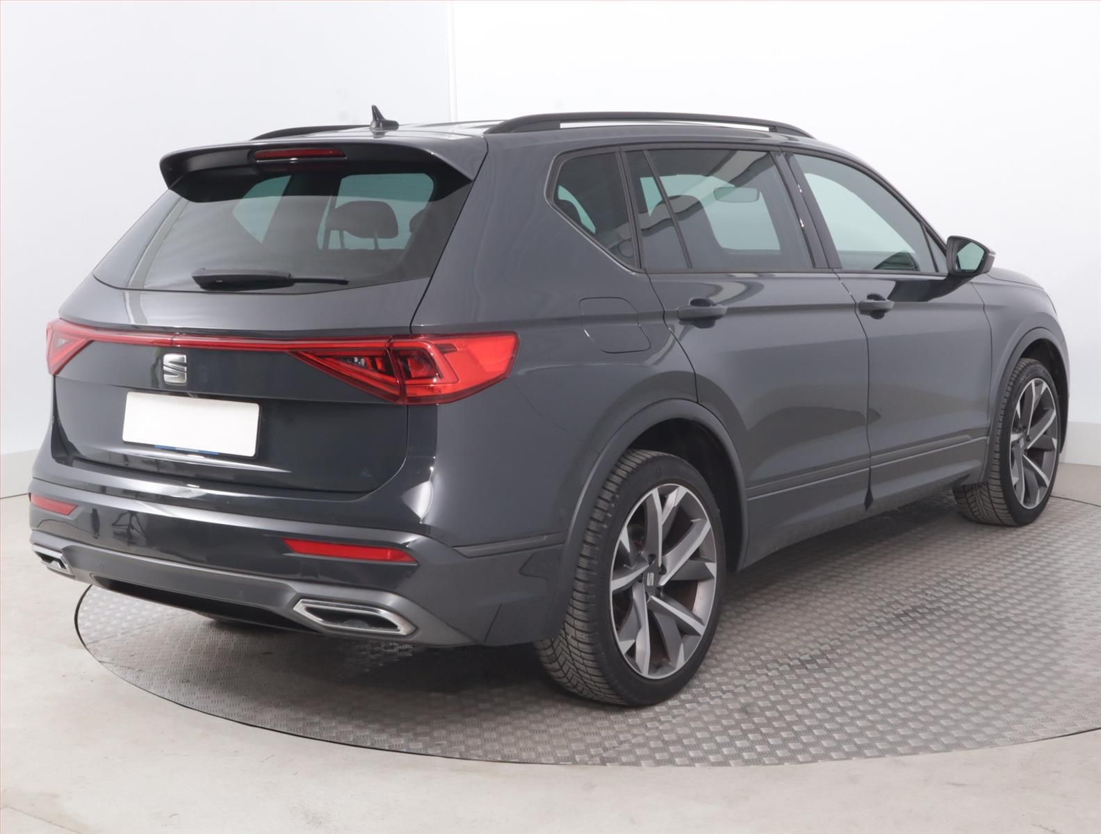 Seat Tarraco, 1.5 TSI, FR, Kůže, Navi - fotka 5