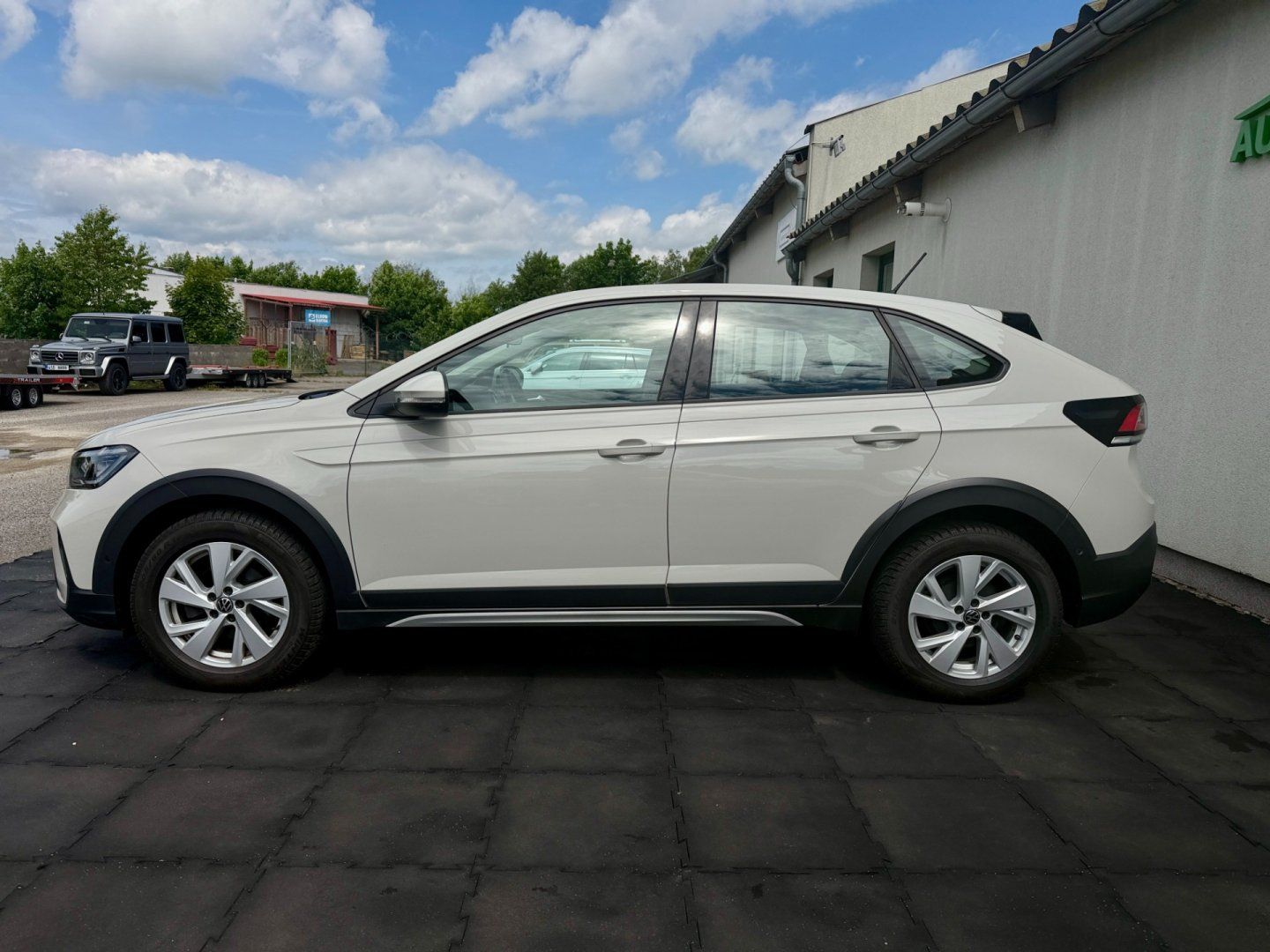 Volkswagen Taigo, 1.0TSI 70kW ACC line&side, LED - fotka 4